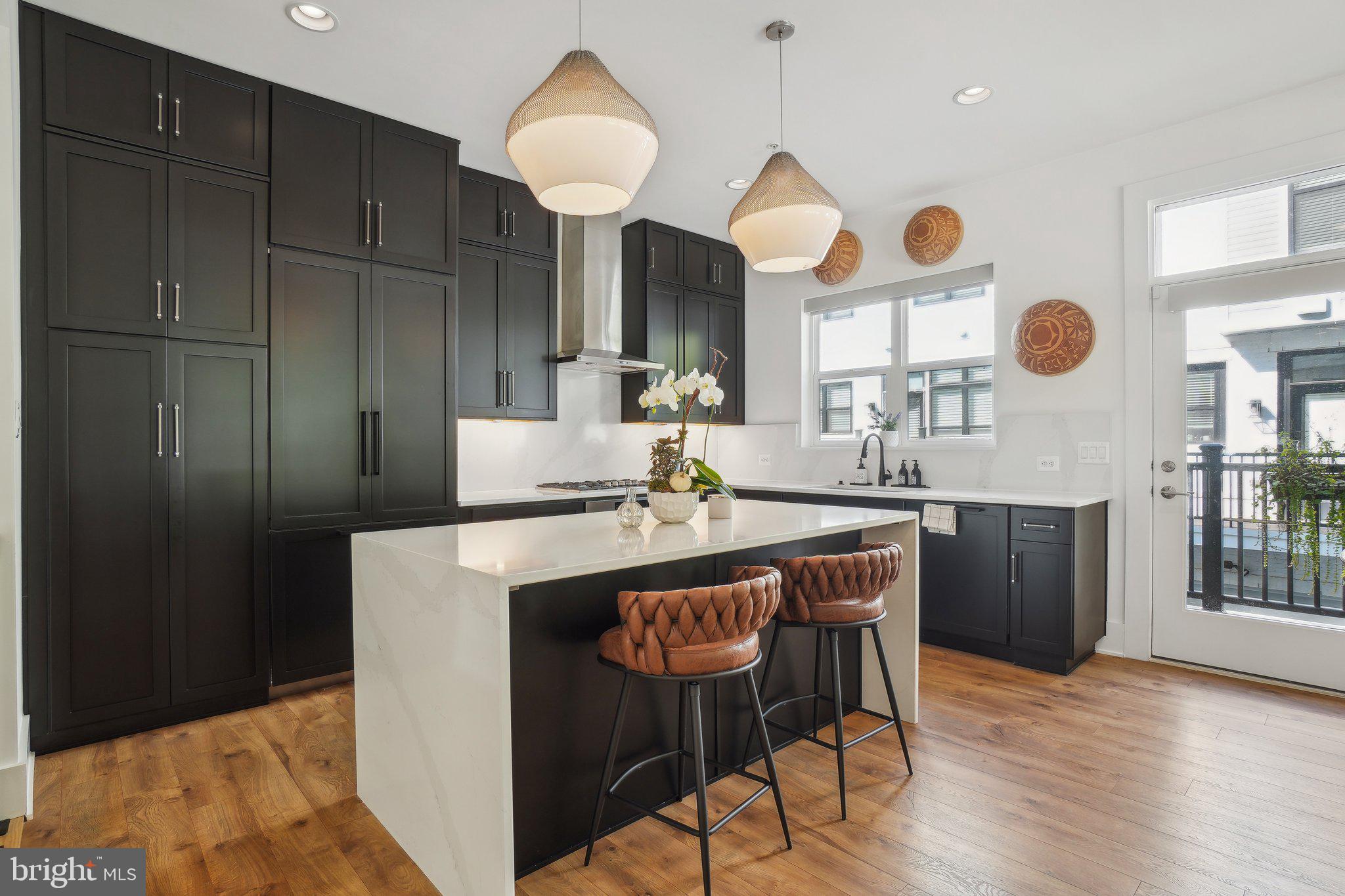 PT ROCKVILLE OUT RES 3 - Residential