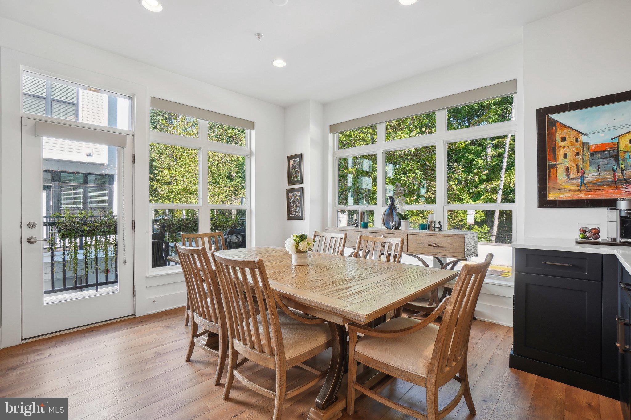 PT ROCKVILLE OUT RES 3 - Residential