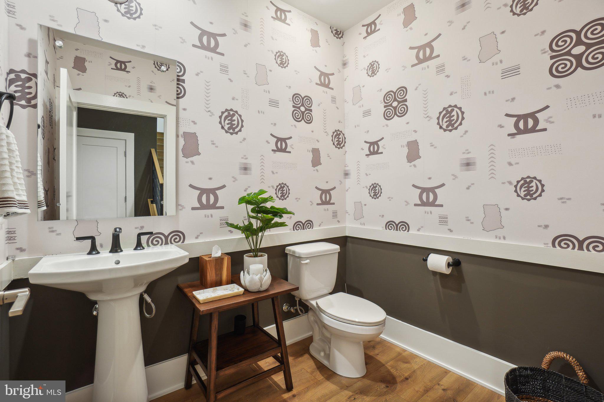 PT ROCKVILLE OUT RES 3 - Residential