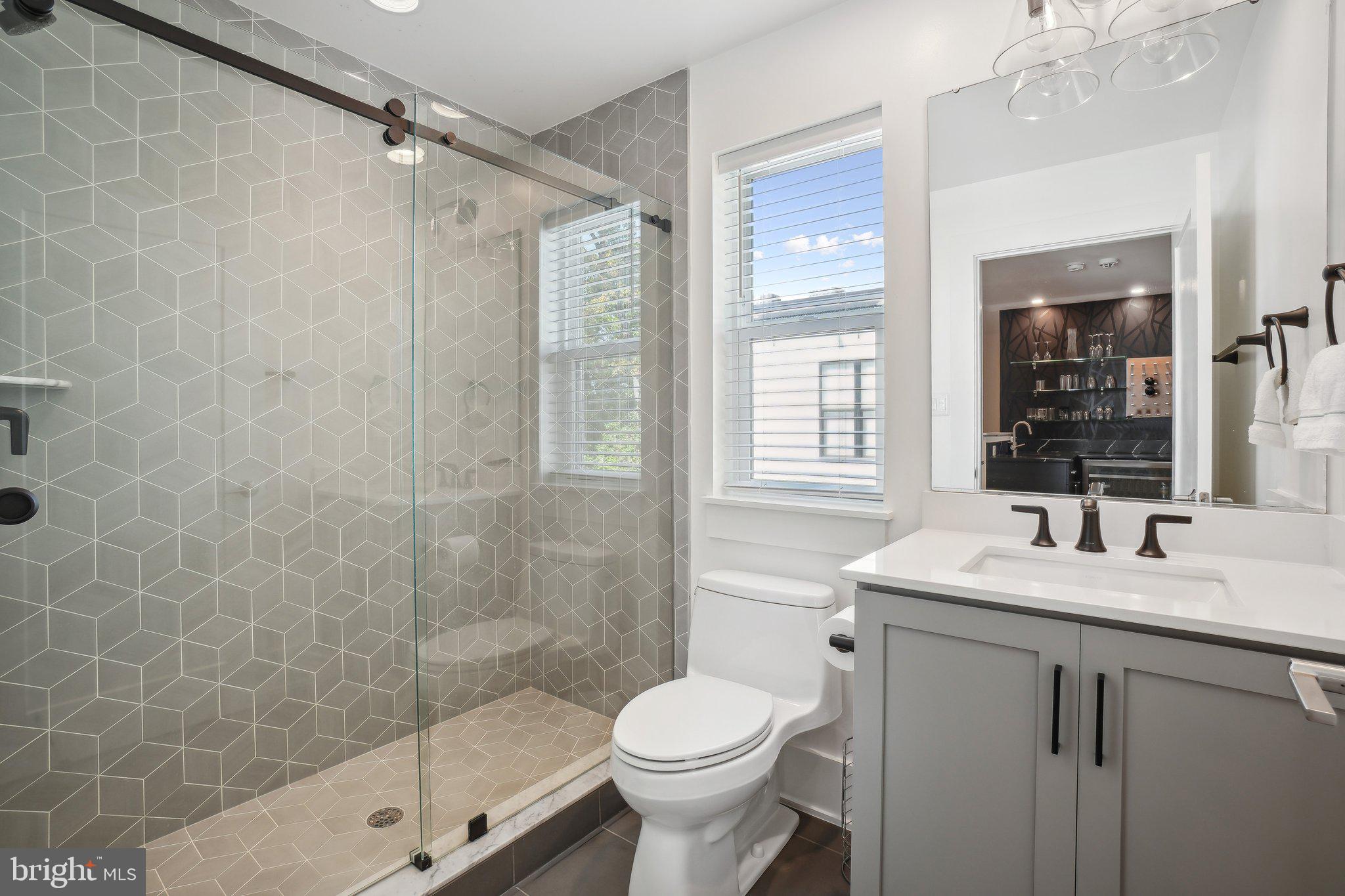 PT ROCKVILLE OUT RES 3 - Residential