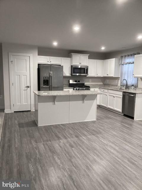 THE LAKES AT MARTINSBURG - Residential Lease