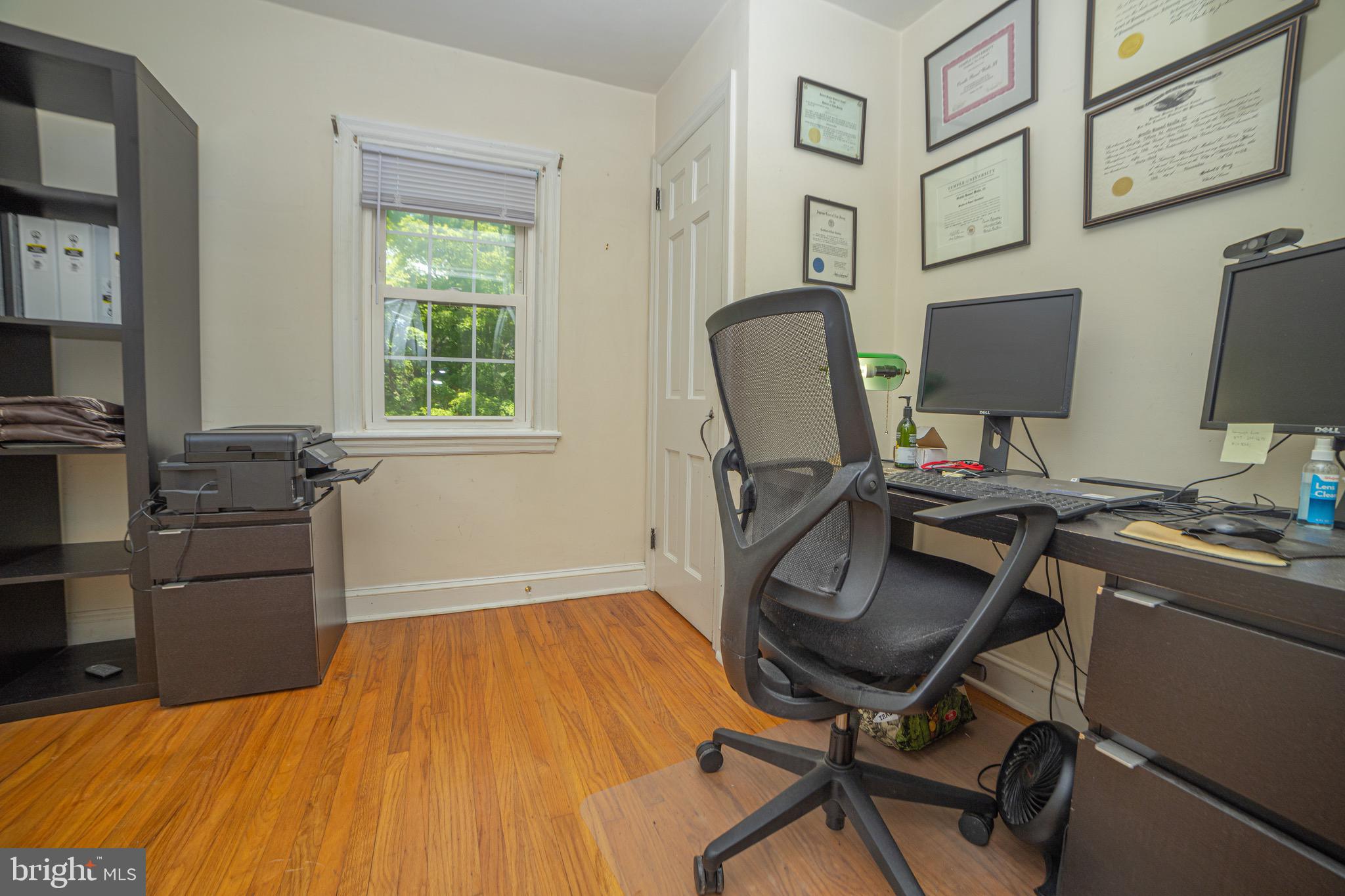 RIDLEY PARK - Residential