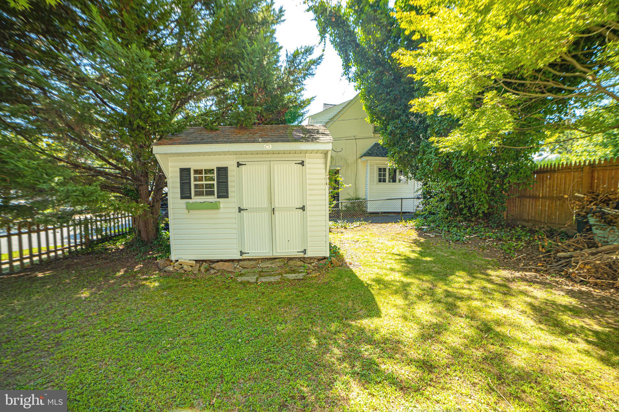 RIDLEY PARK - Residential