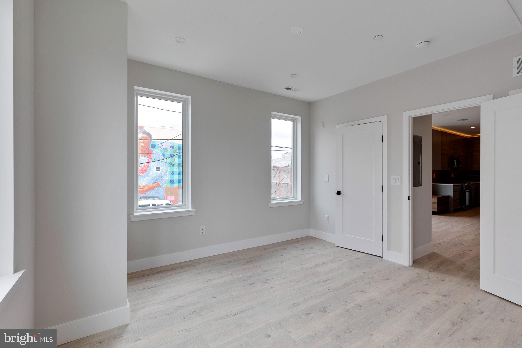 POINT BREEZE - Residential Lease