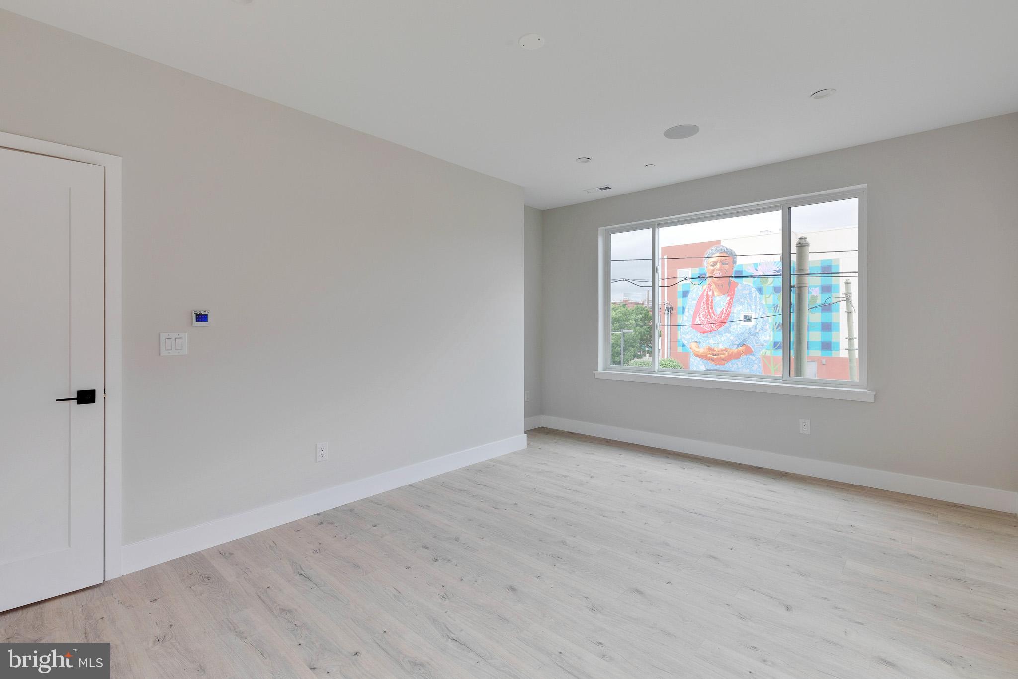 POINT BREEZE - Residential Lease