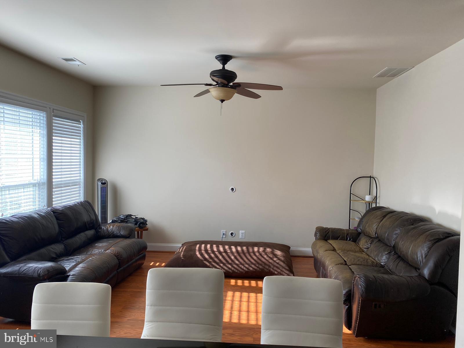 TOWNES AT GOOSE CREEK VILLAGE - Residential Lease