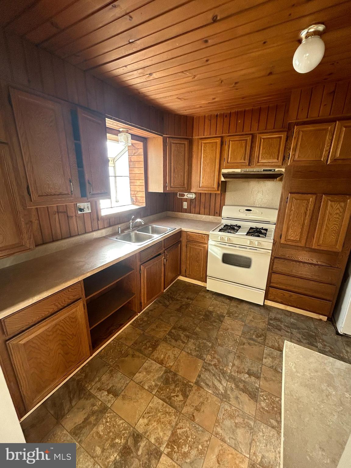 RED MILL CONDOS - Residential