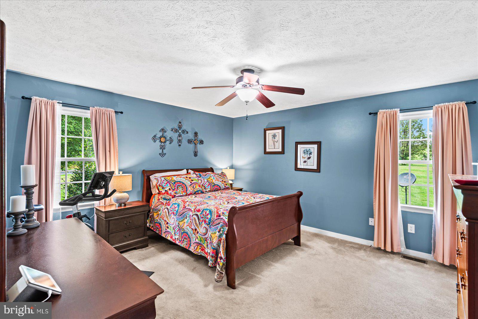 HENLEY FORK - Residential