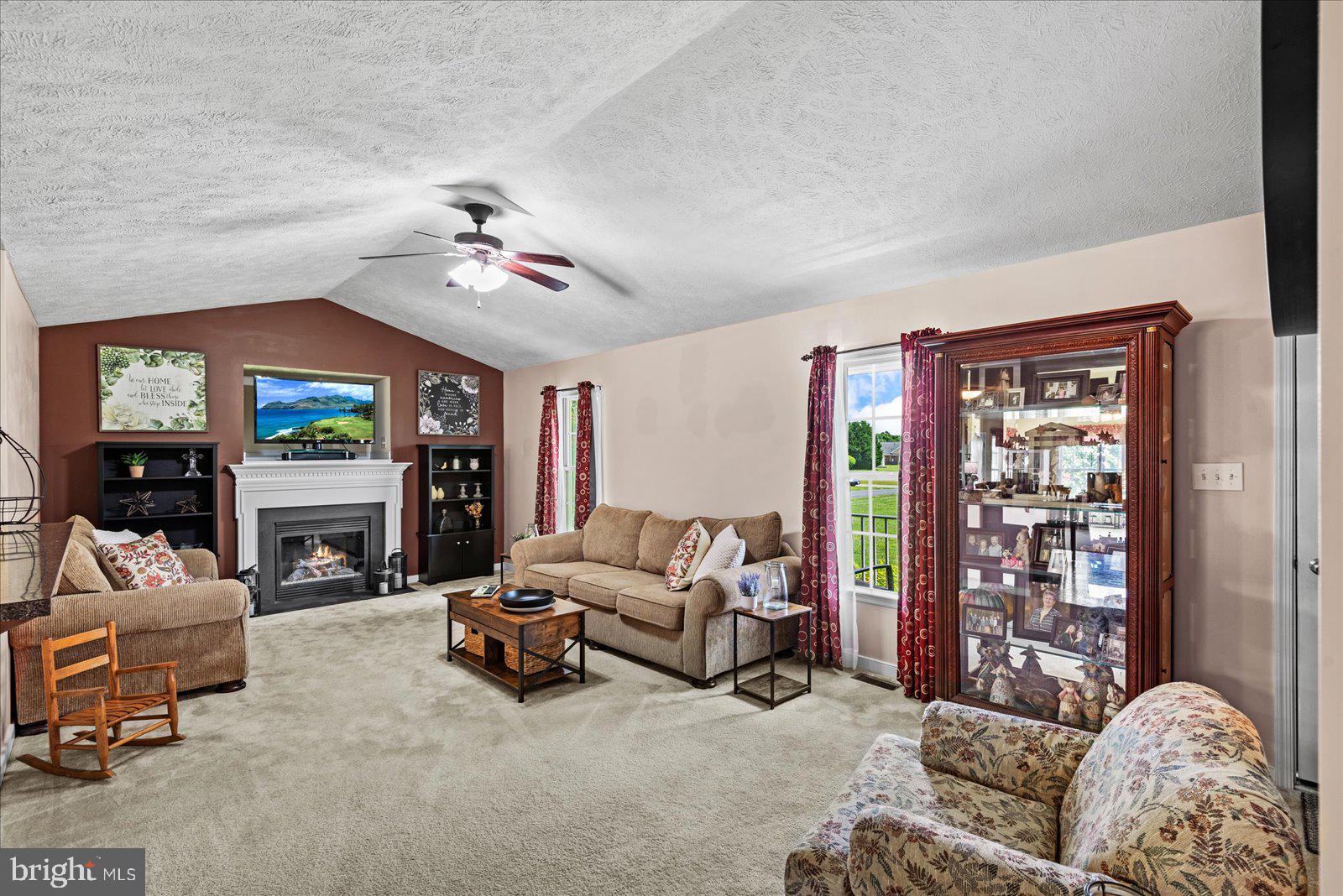 HENLEY FORK - Residential