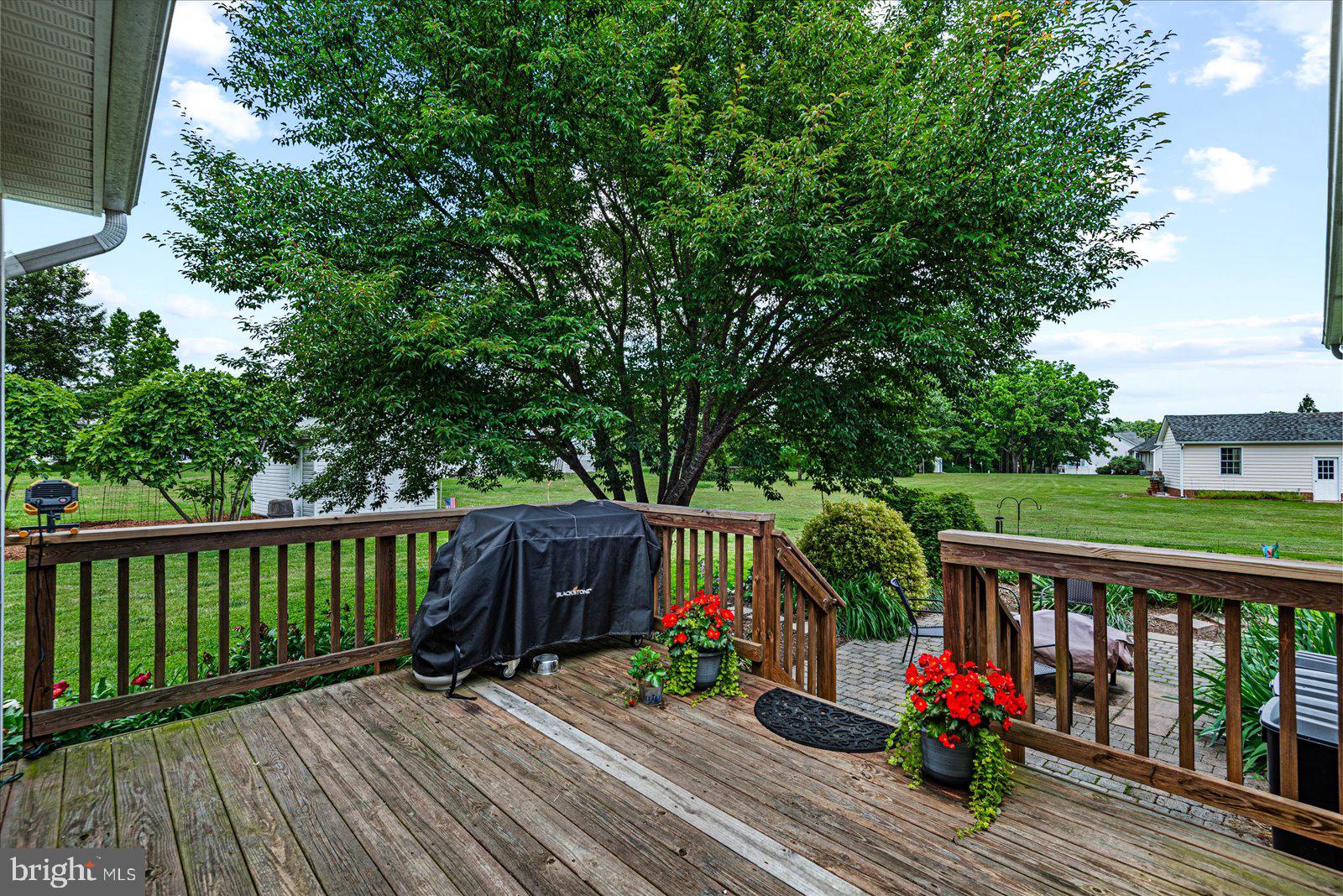 HENLEY FORK - Residential