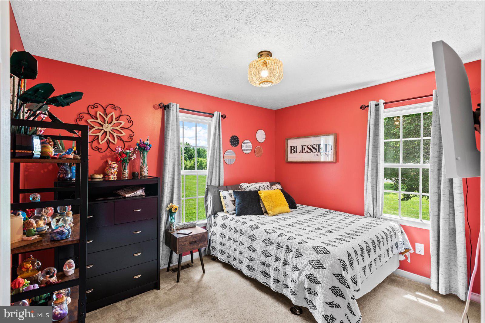 HENLEY FORK - Residential