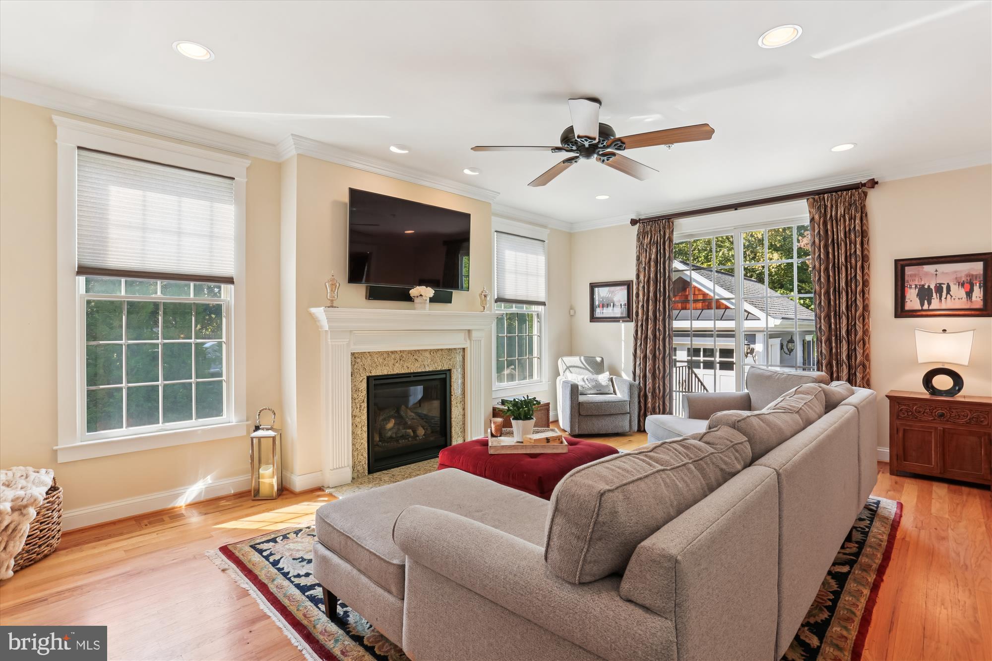 ALTA VISTA - Residential