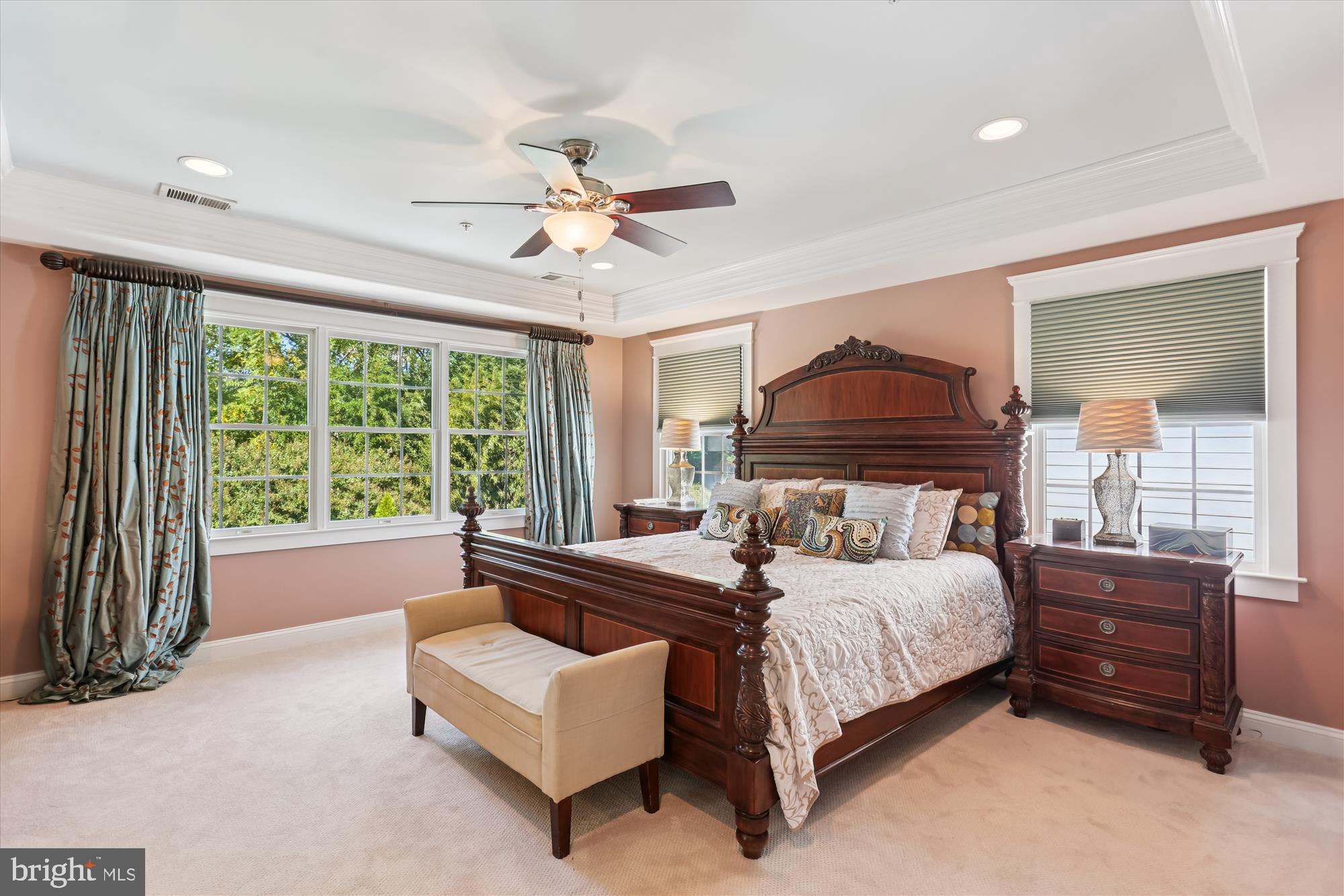 ALTA VISTA - Residential