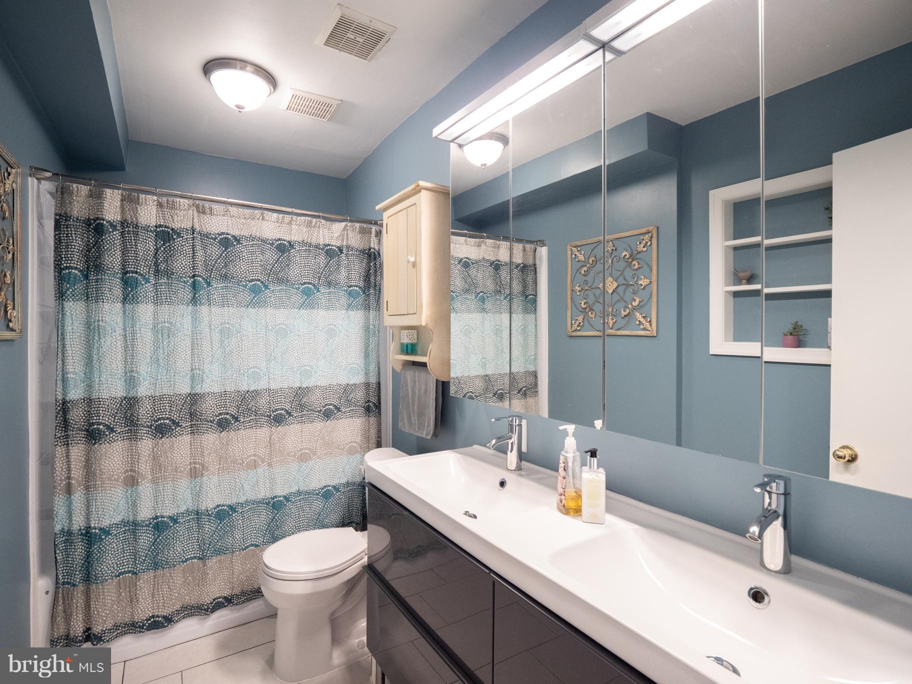 CROFTON MEWS - Residential