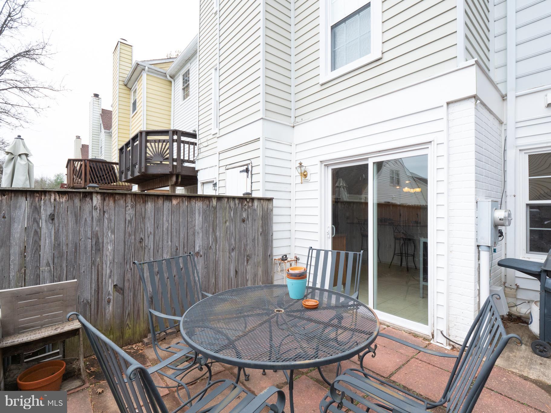 CROFTON MEWS - Residential