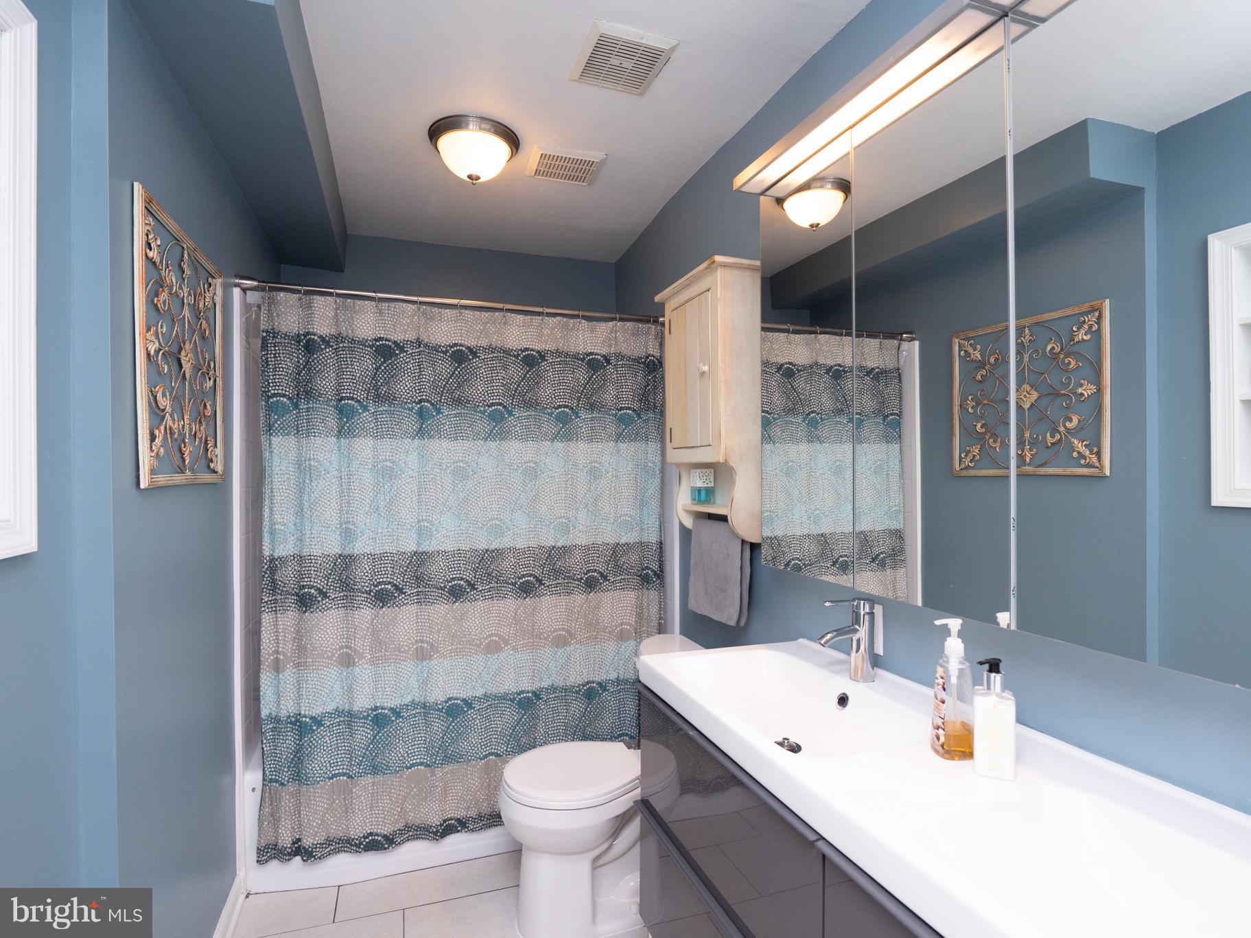 CROFTON MEWS - Residential