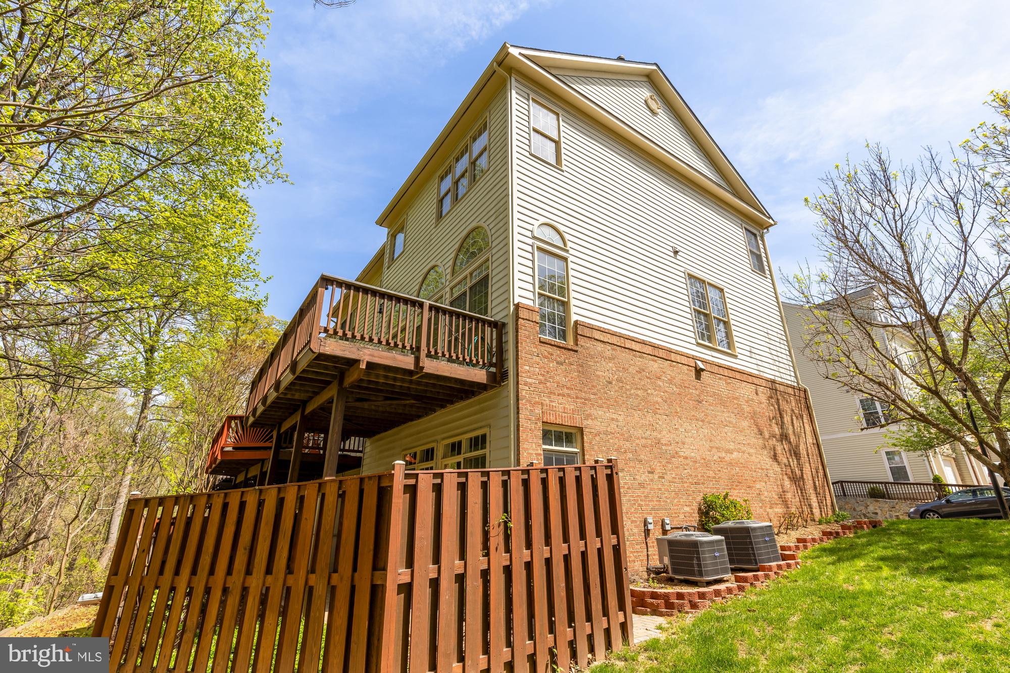 WINDY HILL AT LINCOLNIA - Residential
