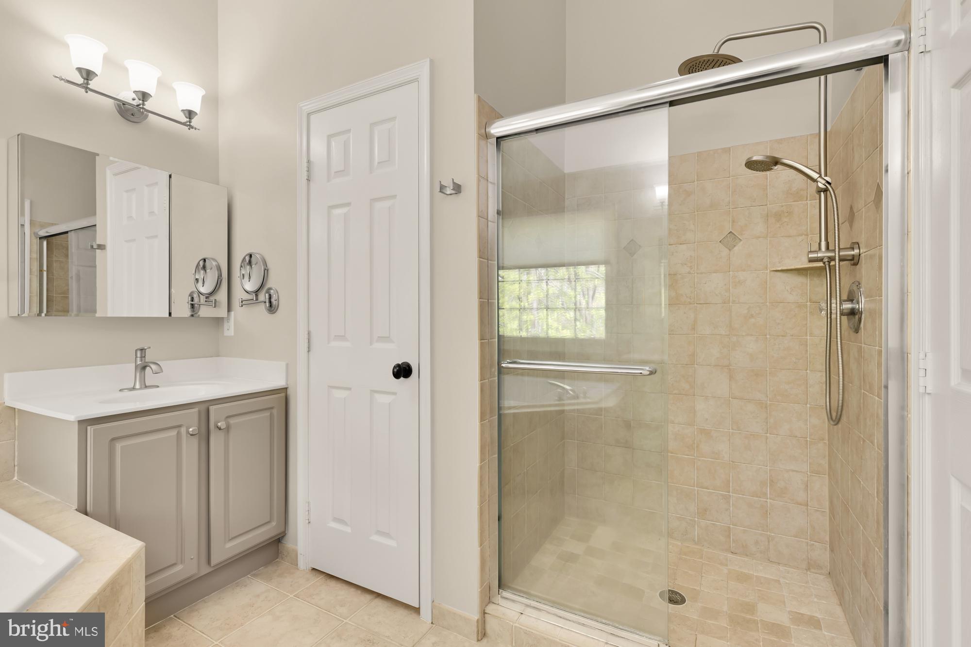 WINDY HILL AT LINCOLNIA - Residential