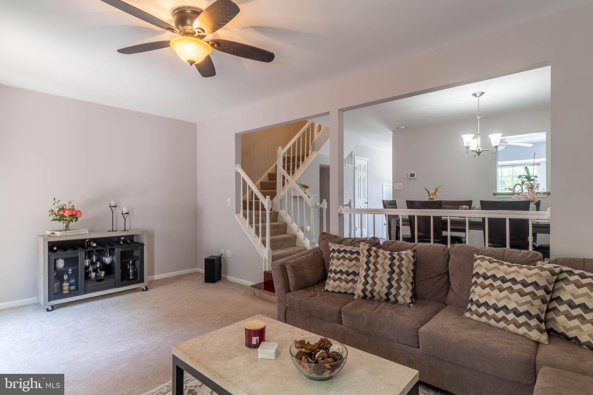 CLIFTON TOWNES - Residential Lease