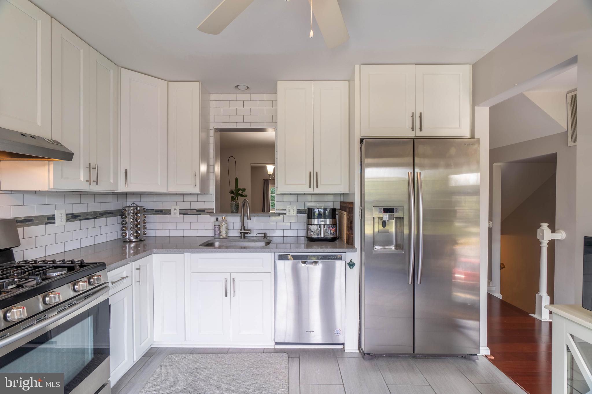 CLIFTON TOWNES - Residential Lease