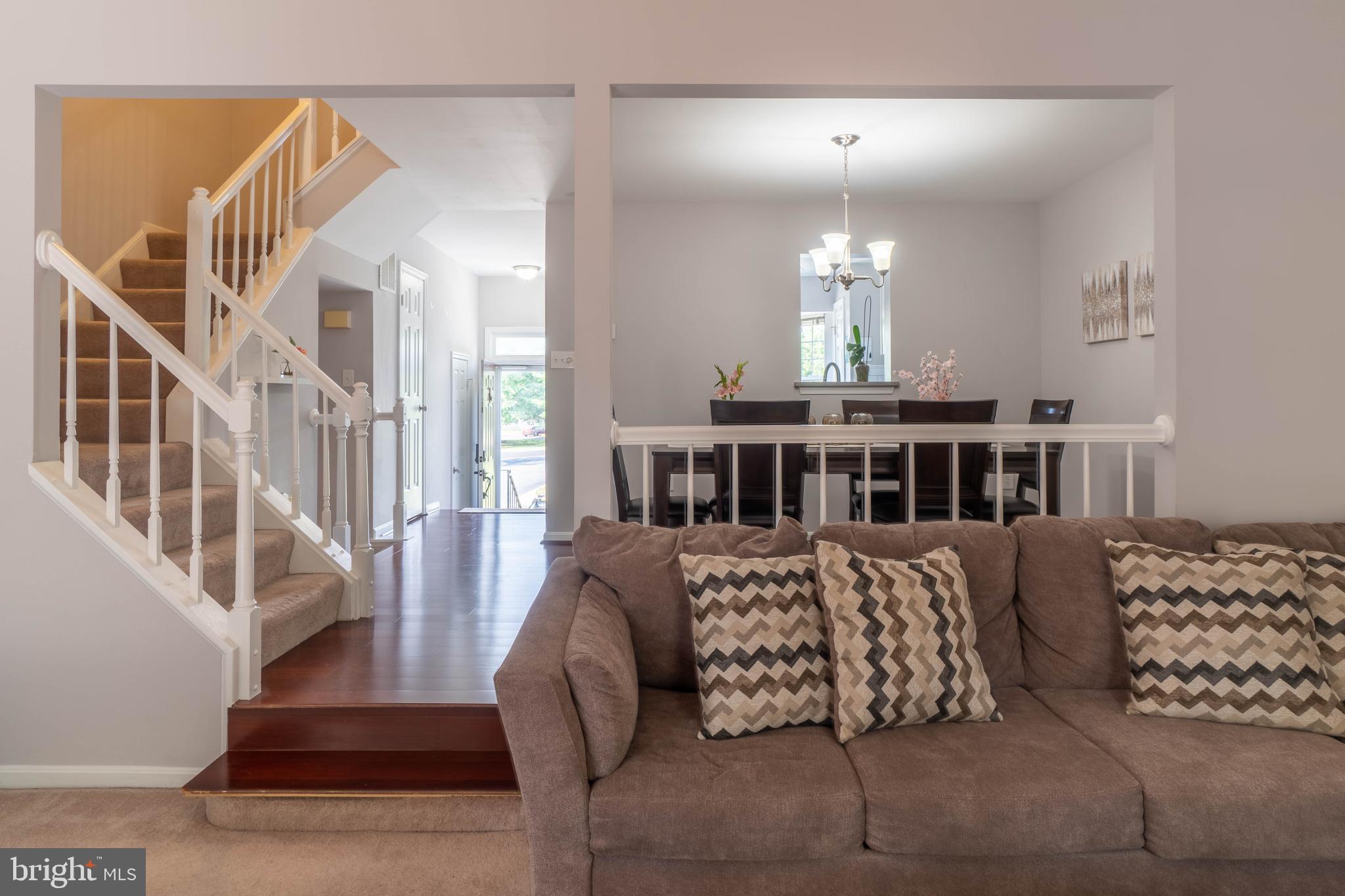 CLIFTON TOWNES - Residential Lease