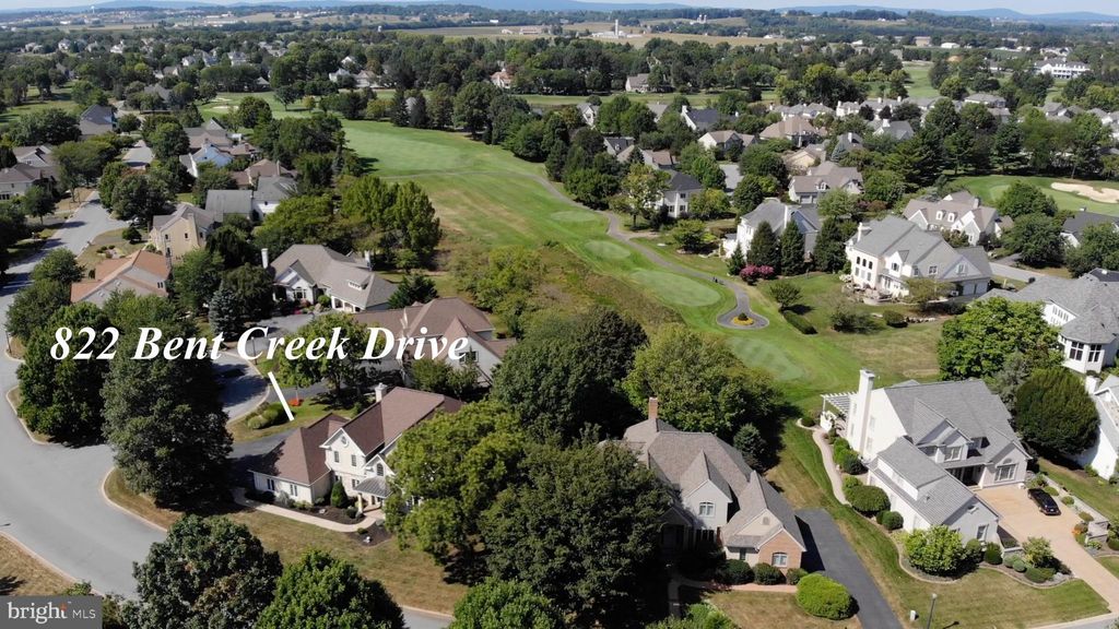 Photo of 822 BENT CREEK DR, LITITZ, PA 17543 (MLS # PALA2040328)