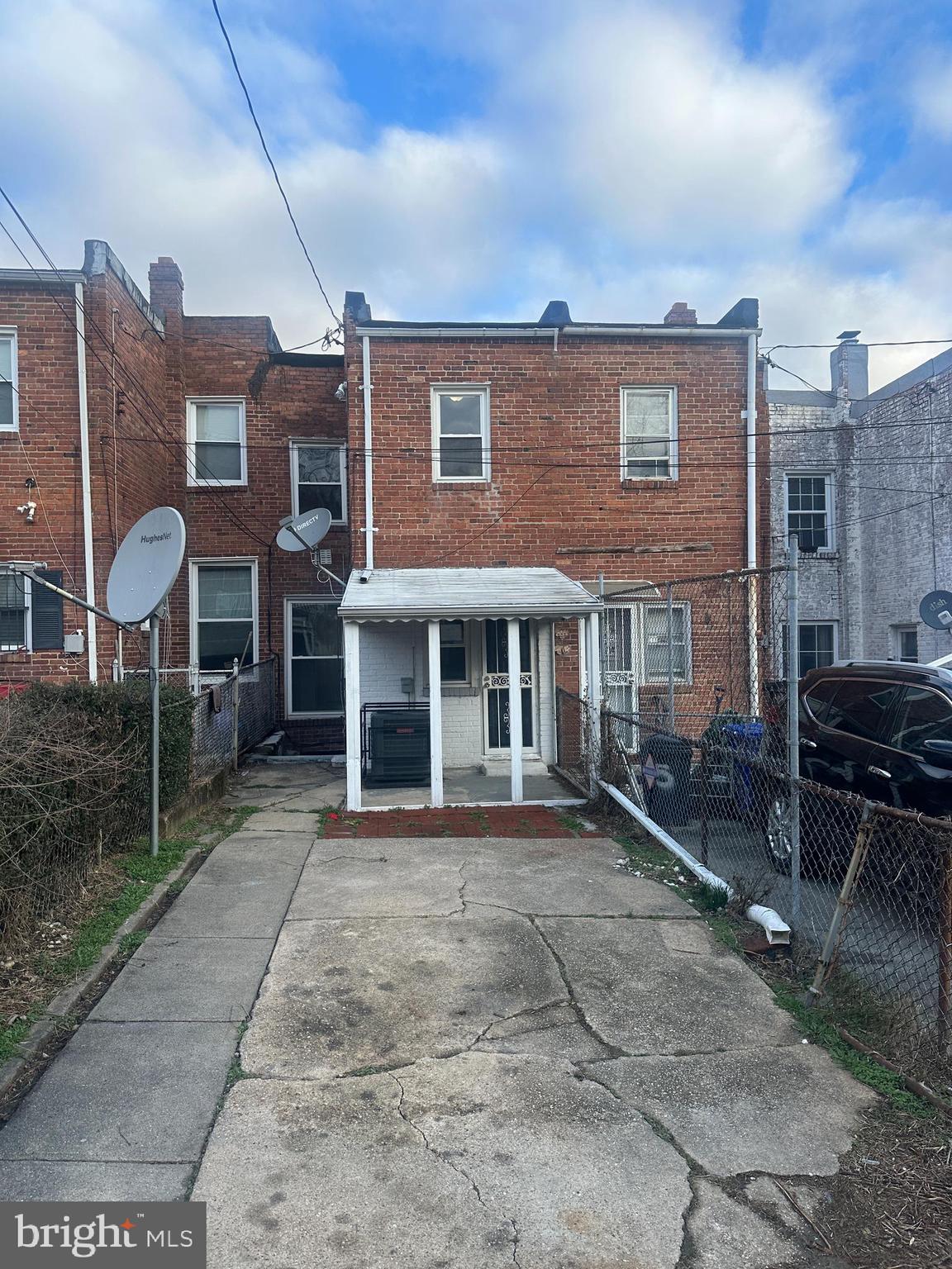 EDMONDSON VIILLAGE - Residential