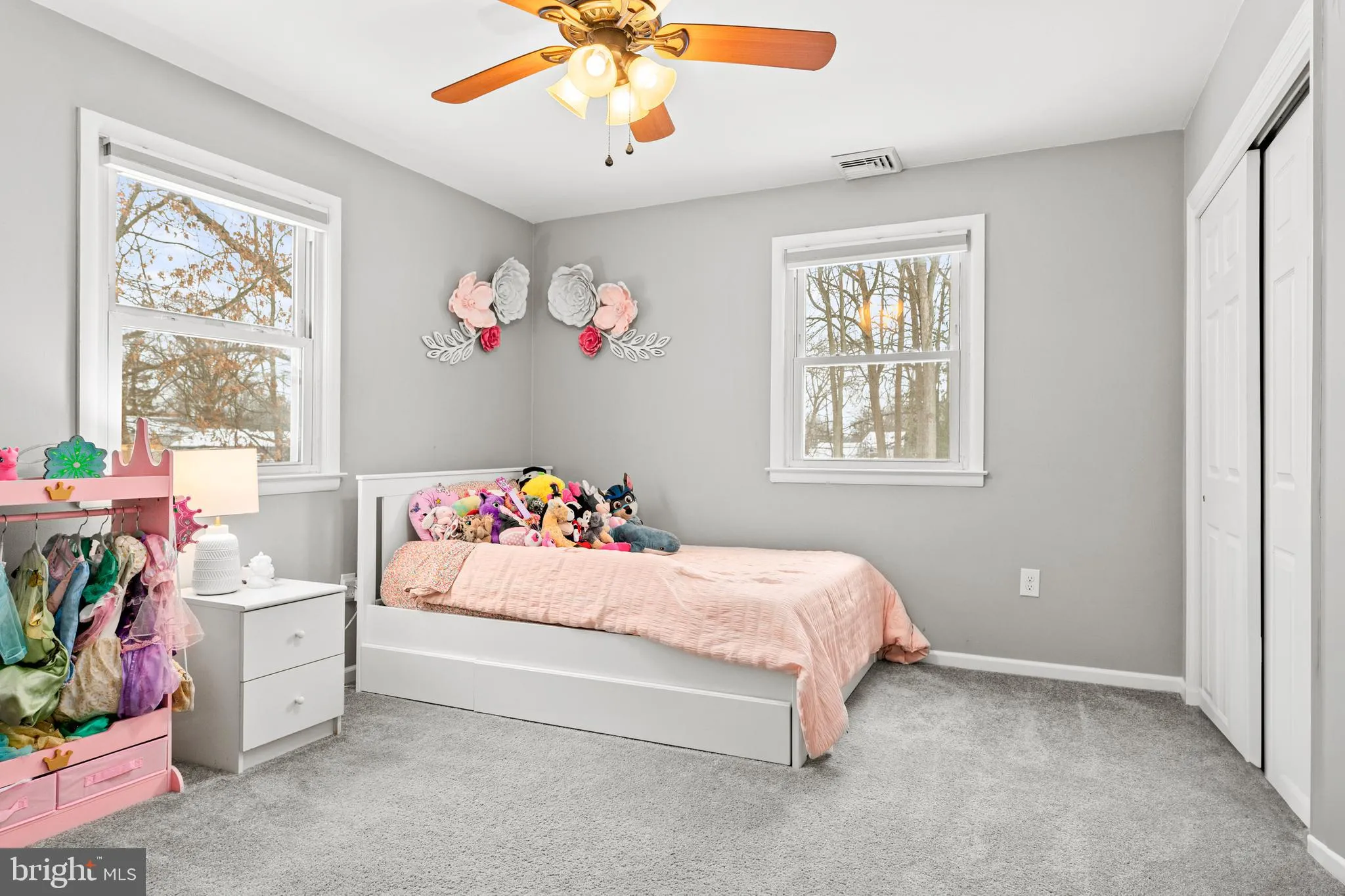 Swarthmore, Pennsylvania 19081, United States, 3 Bedrooms Bedrooms, ,2 BathroomsBathrooms,Residential,Pending,14135