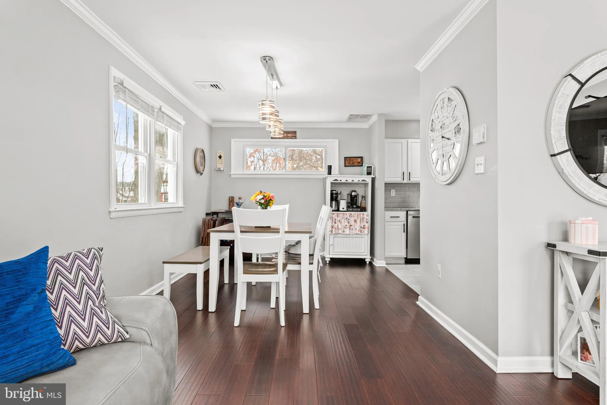 Swarthmore, Pennsylvania 19081, United States, 3 Bedrooms Bedrooms, ,2 BathroomsBathrooms,Residential,Pending,14135