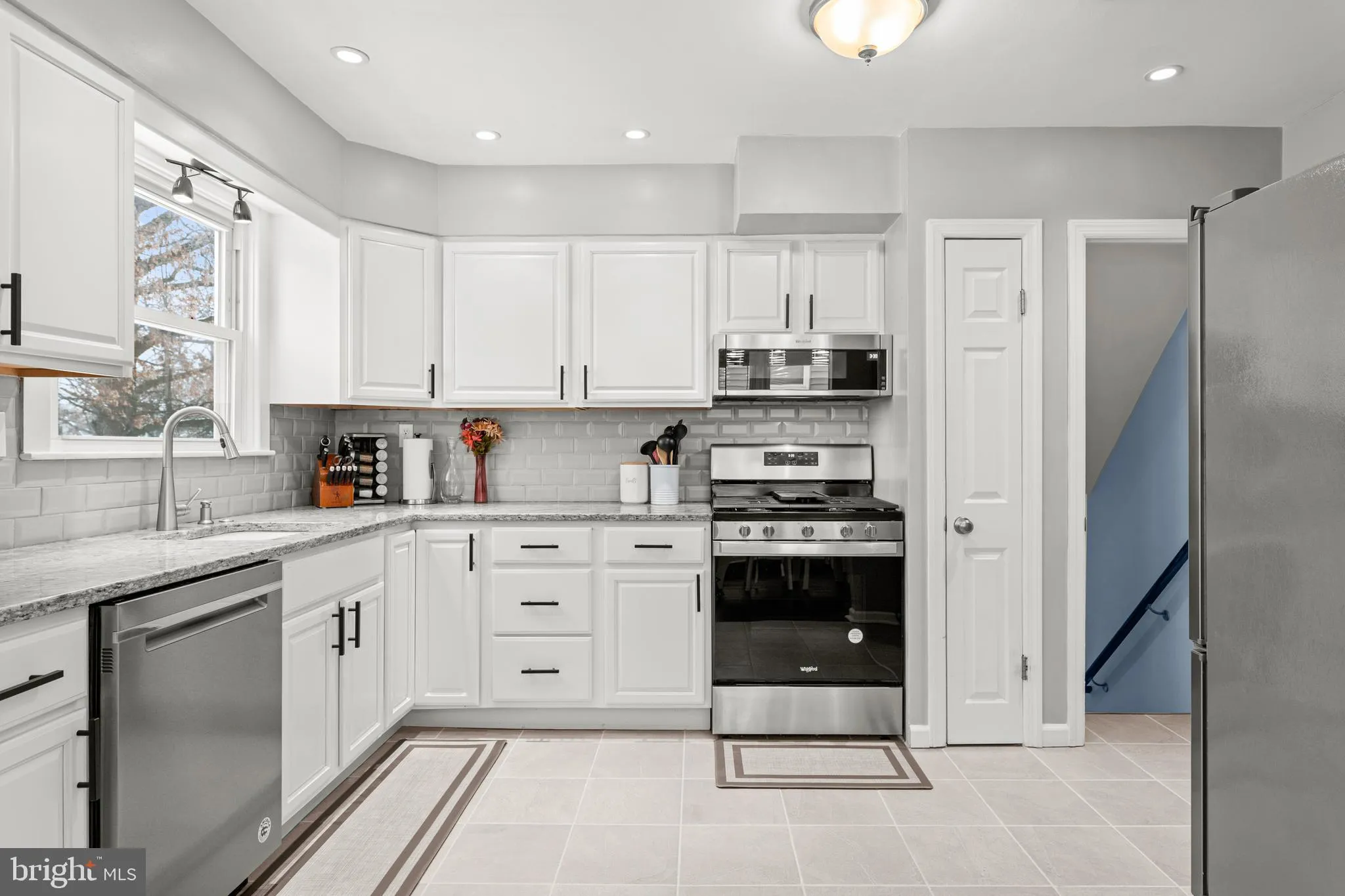 Swarthmore, Pennsylvania 19081, United States, 3 Bedrooms Bedrooms, ,2 BathroomsBathrooms,Residential,Pending,14135