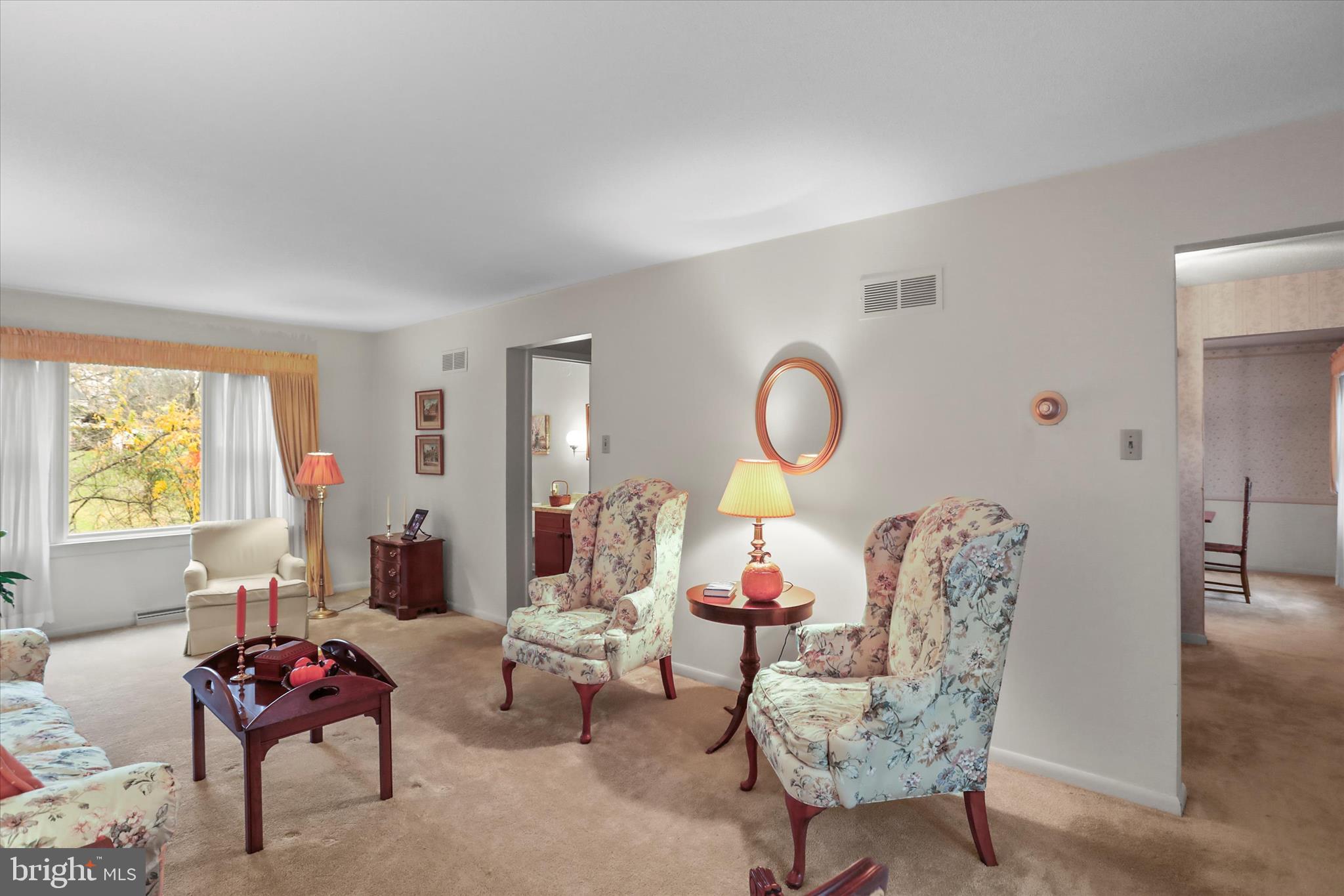 COLONIAL HEIGHTS - Residential