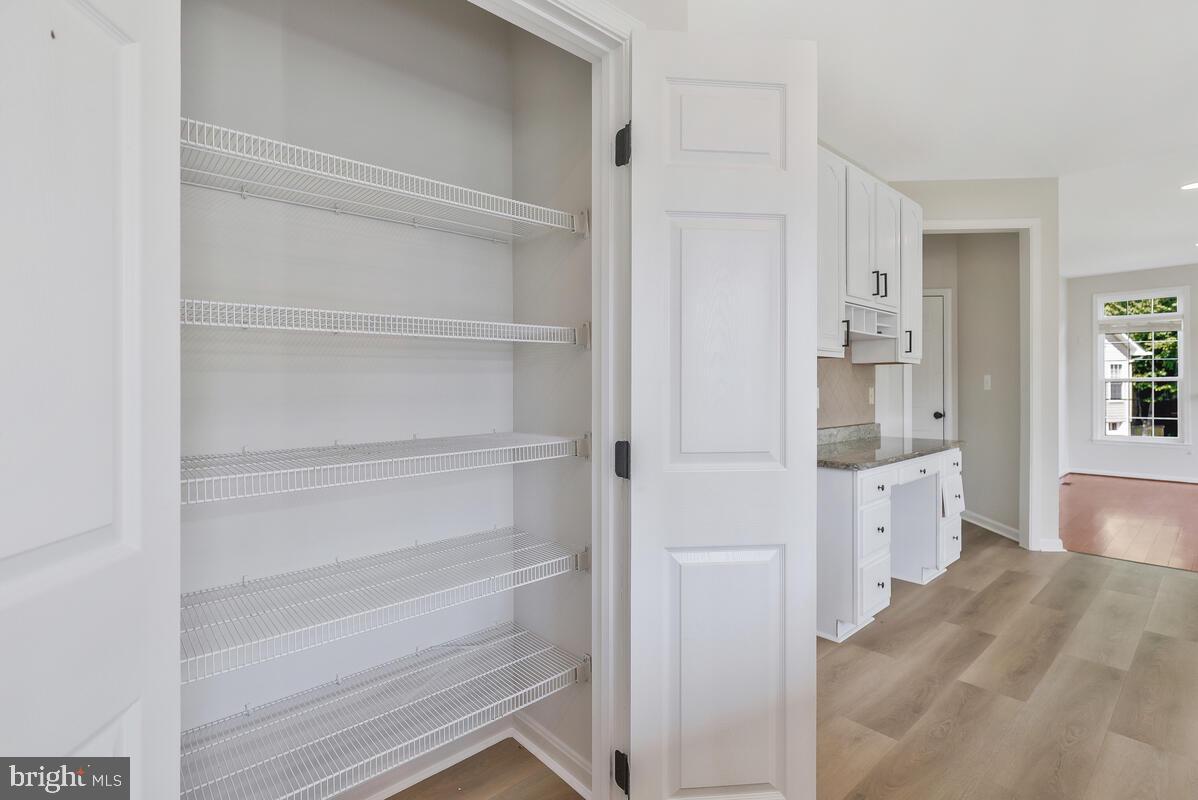 KINGSVIEW SUB - Residential