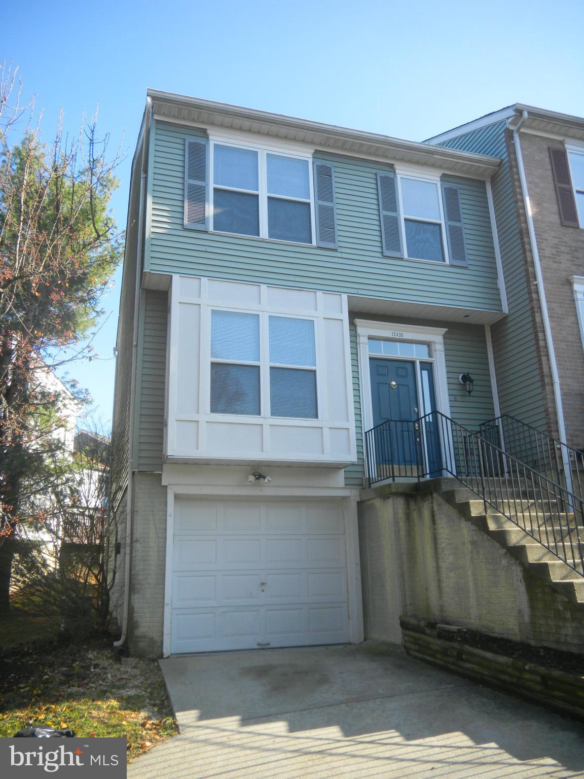 LAKEWOOD EST SUB - Residential Lease