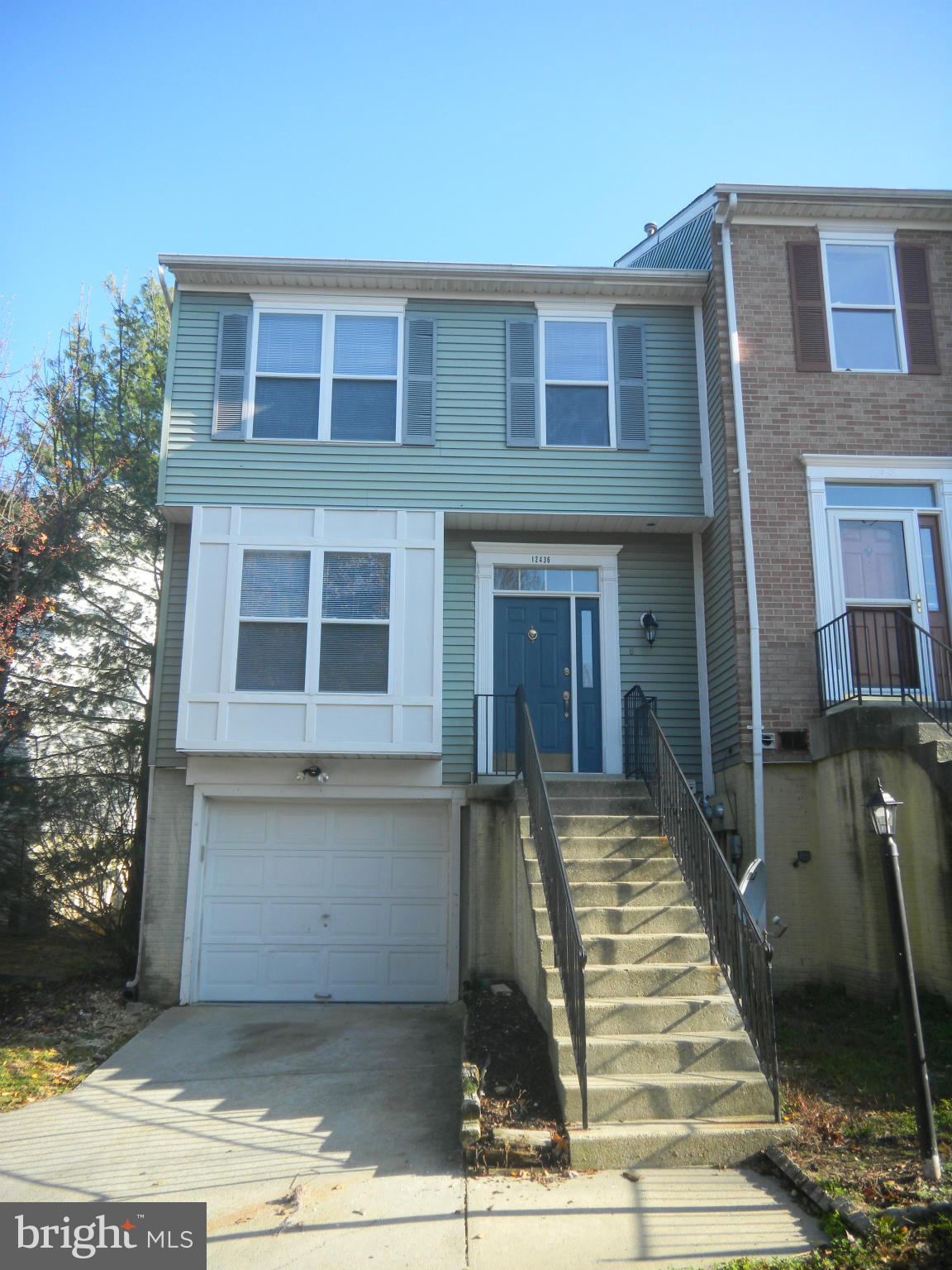 LAKEWOOD EST SUB - Residential Lease