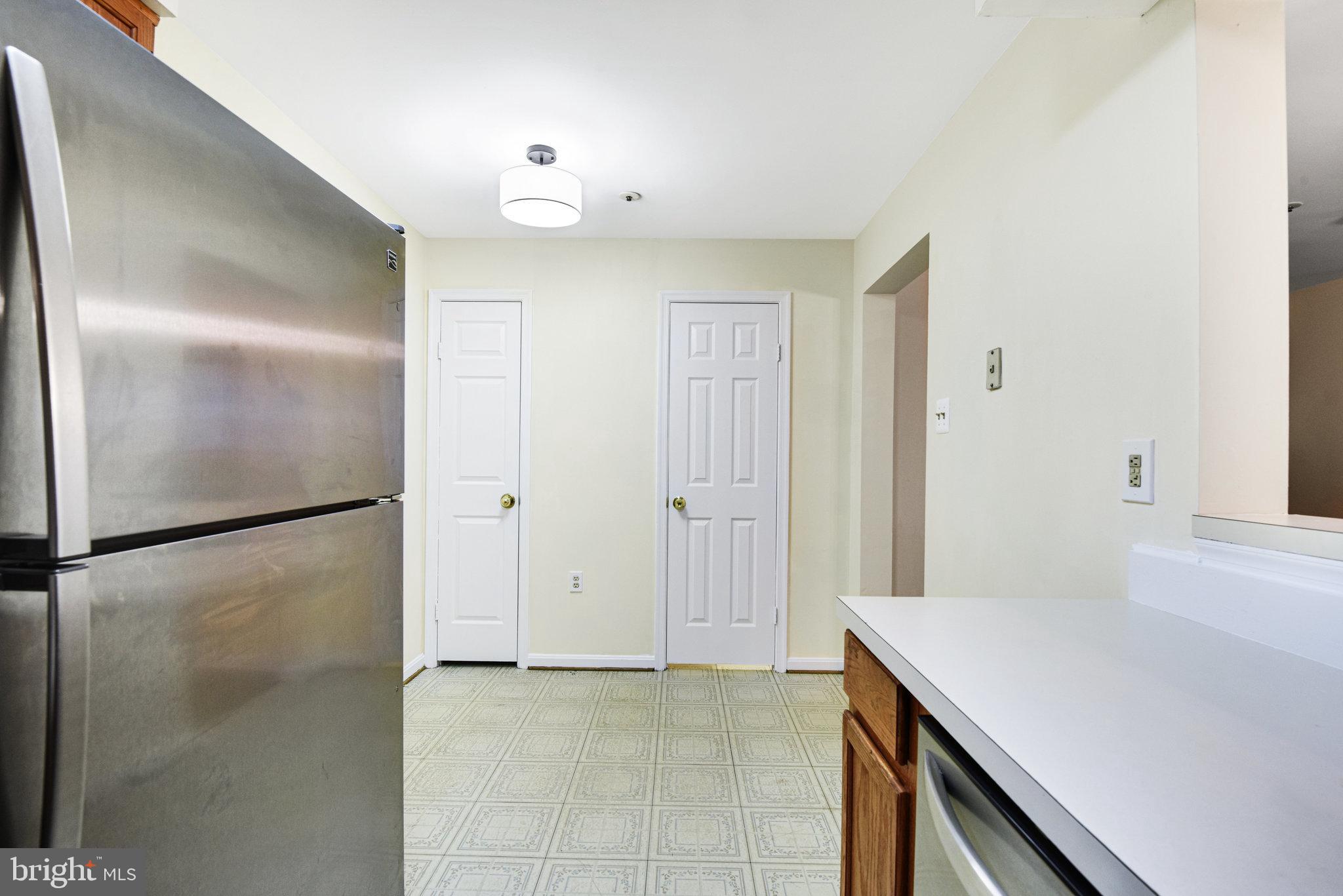 JACKSONS RIDGE CONDOS - Residential