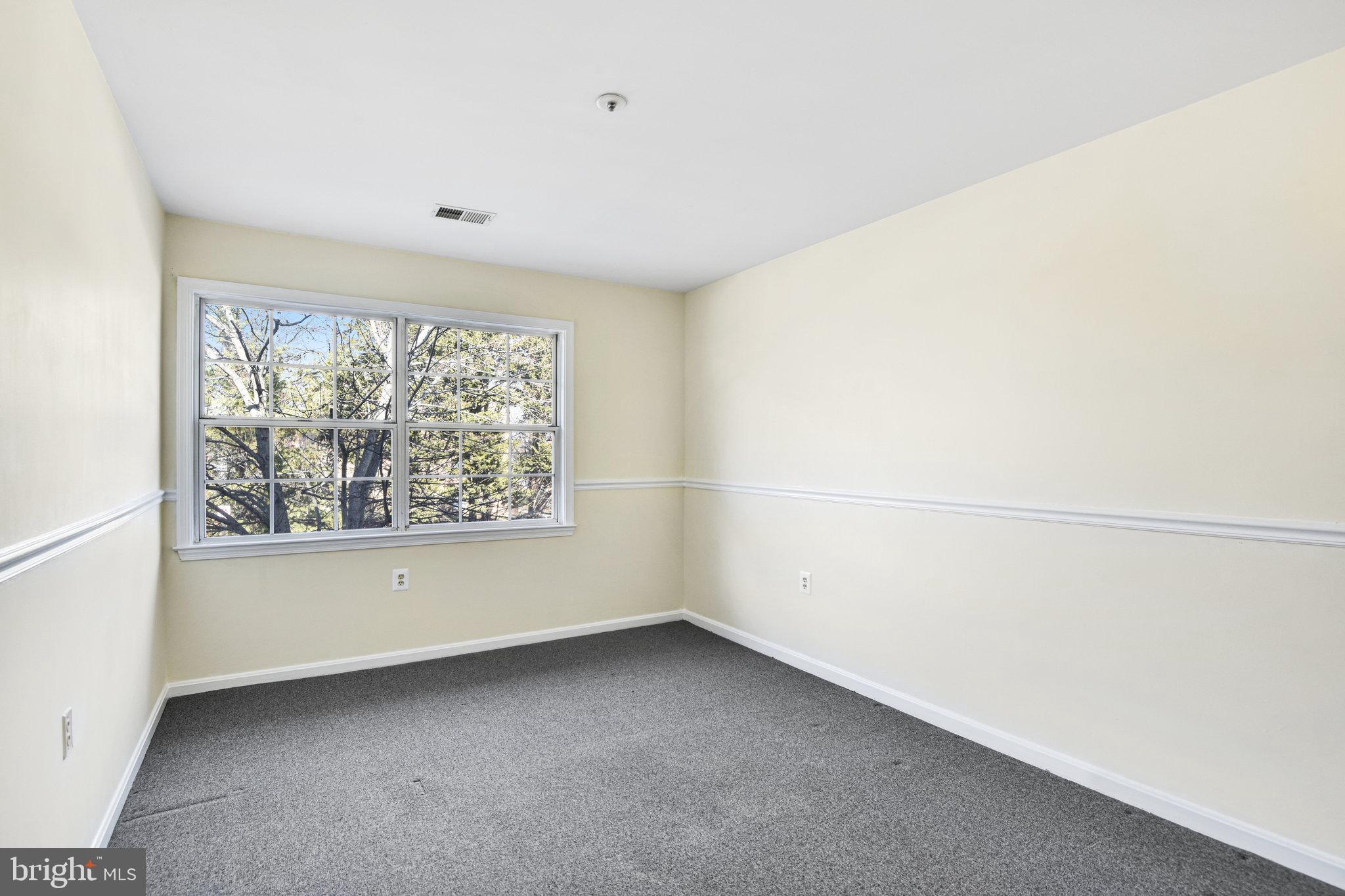 JACKSONS RIDGE CONDOS - Residential