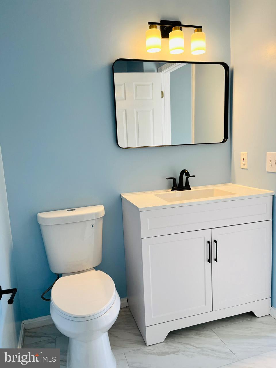 LAKE RIDGE POINTE - Residential