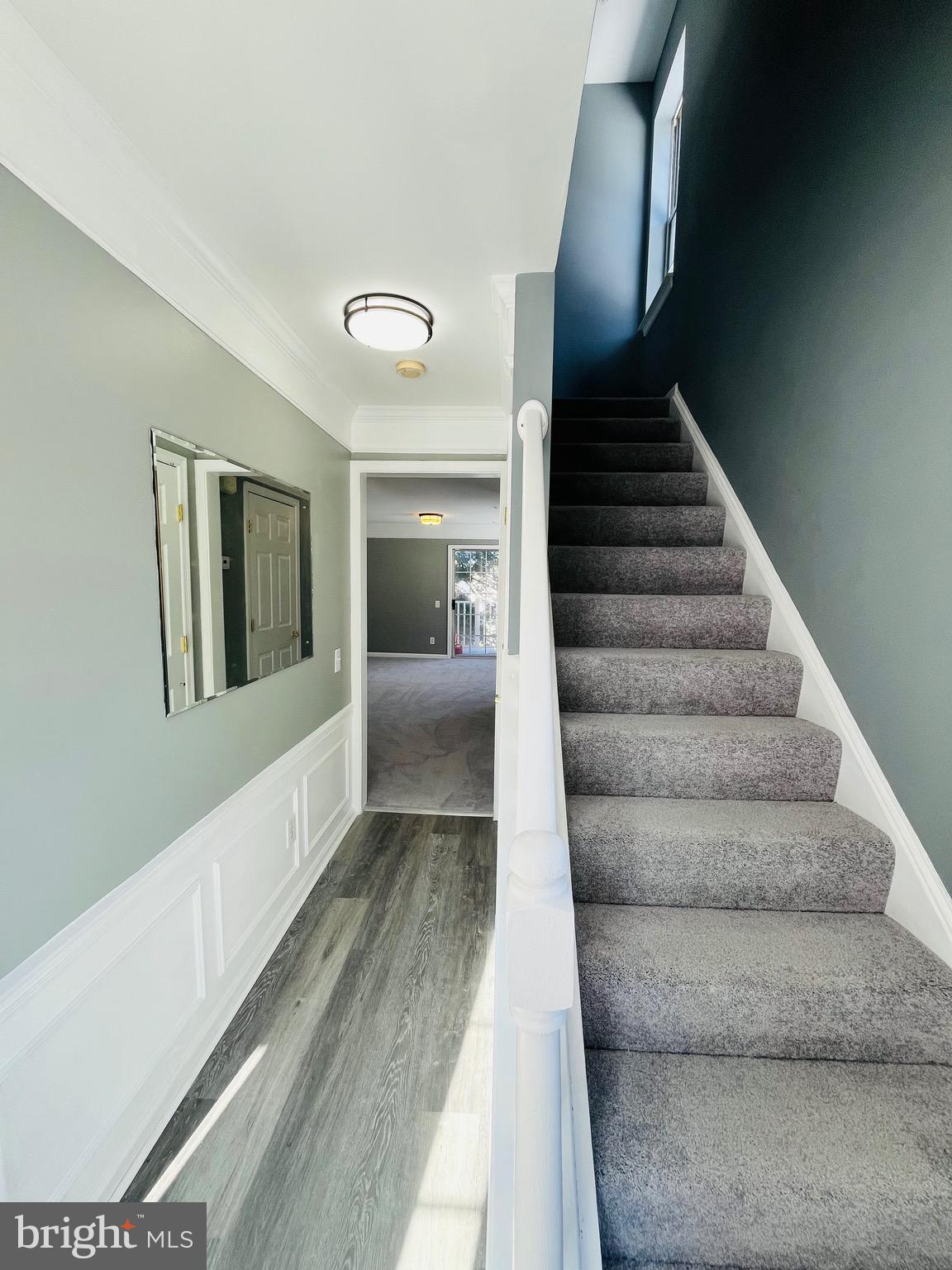 LAKE RIDGE POINTE - Residential