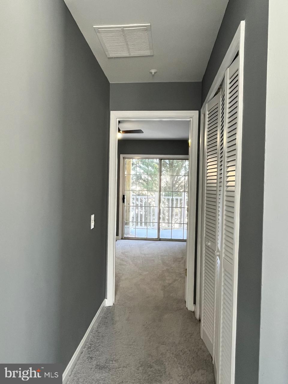 LAKE RIDGE POINTE - Residential