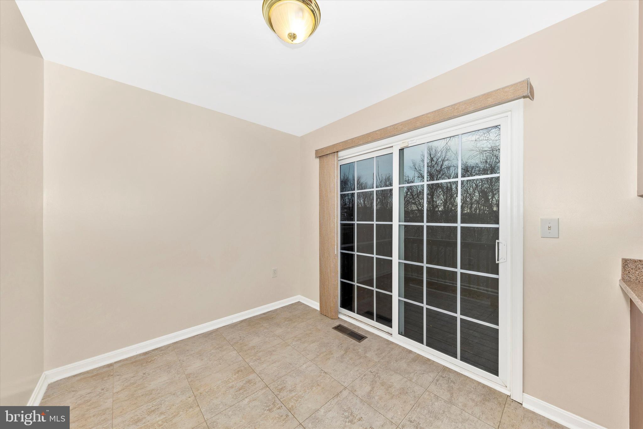 HAMMONDS MILL - Residential