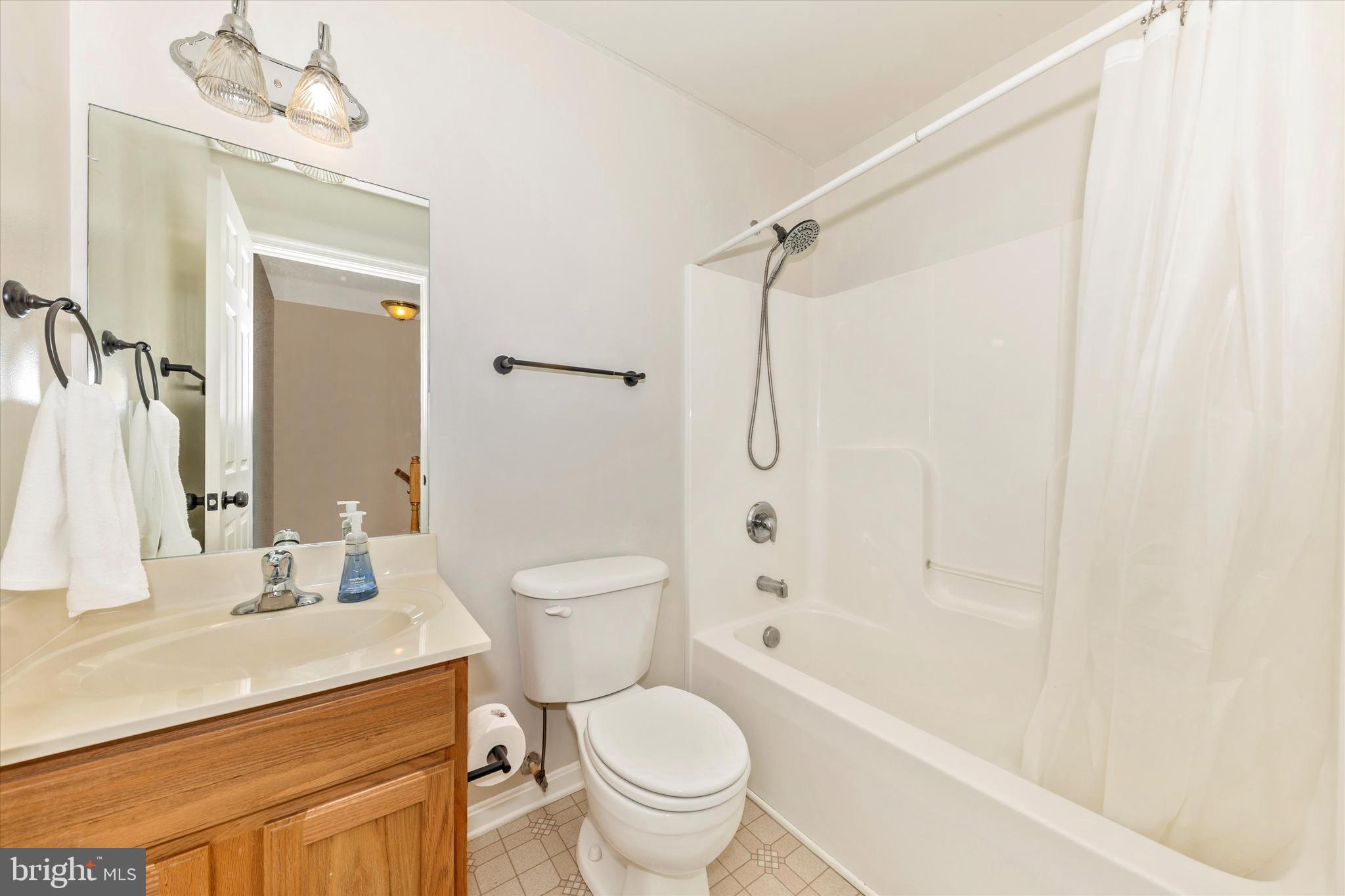 HAMMONDS MILL - Residential