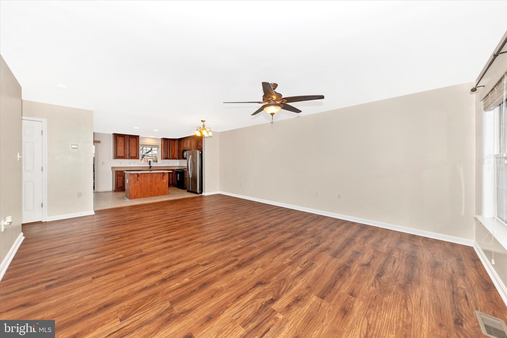 HAMMONDS MILL - Residential