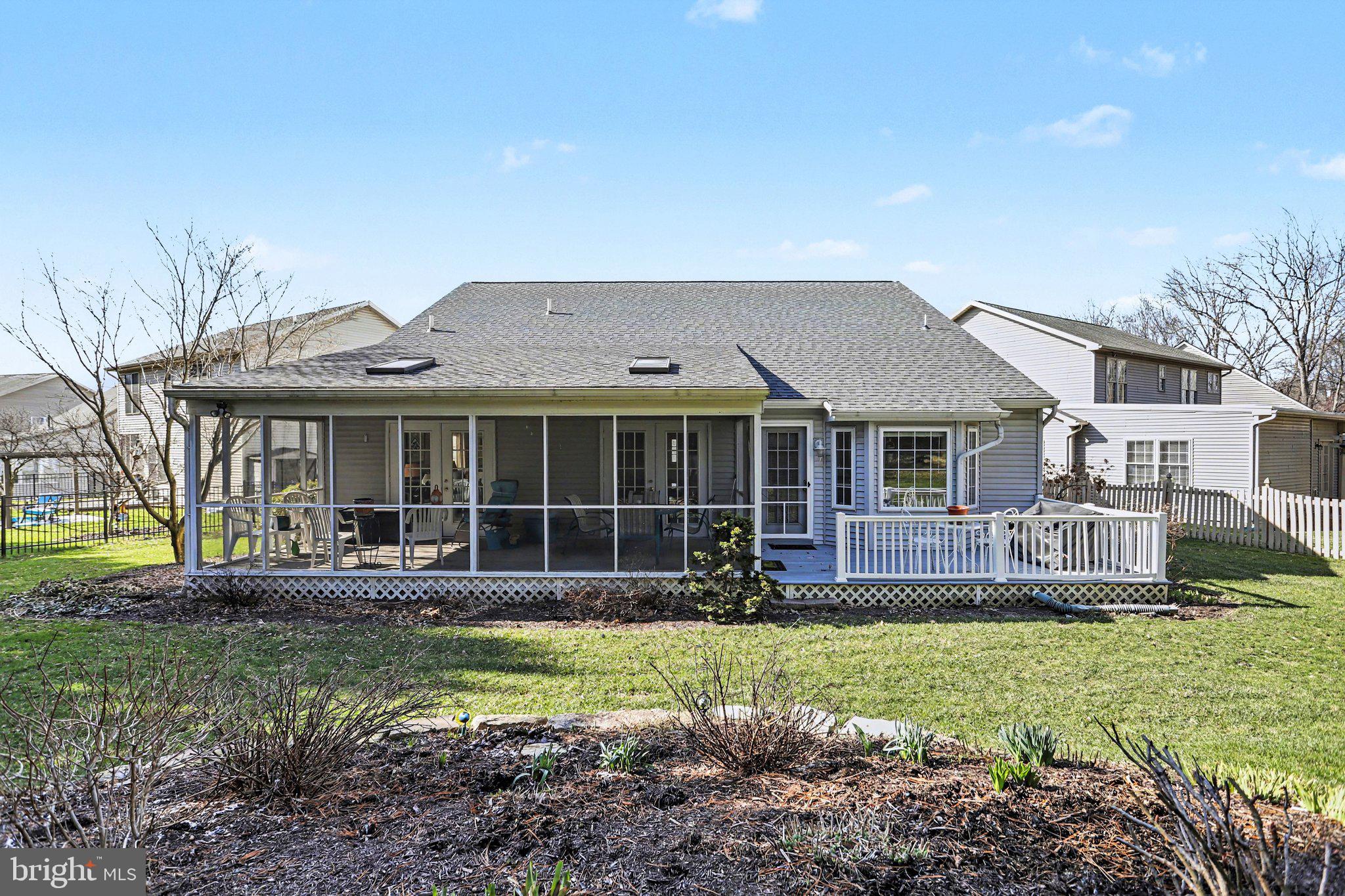 DEER RUN - Residential