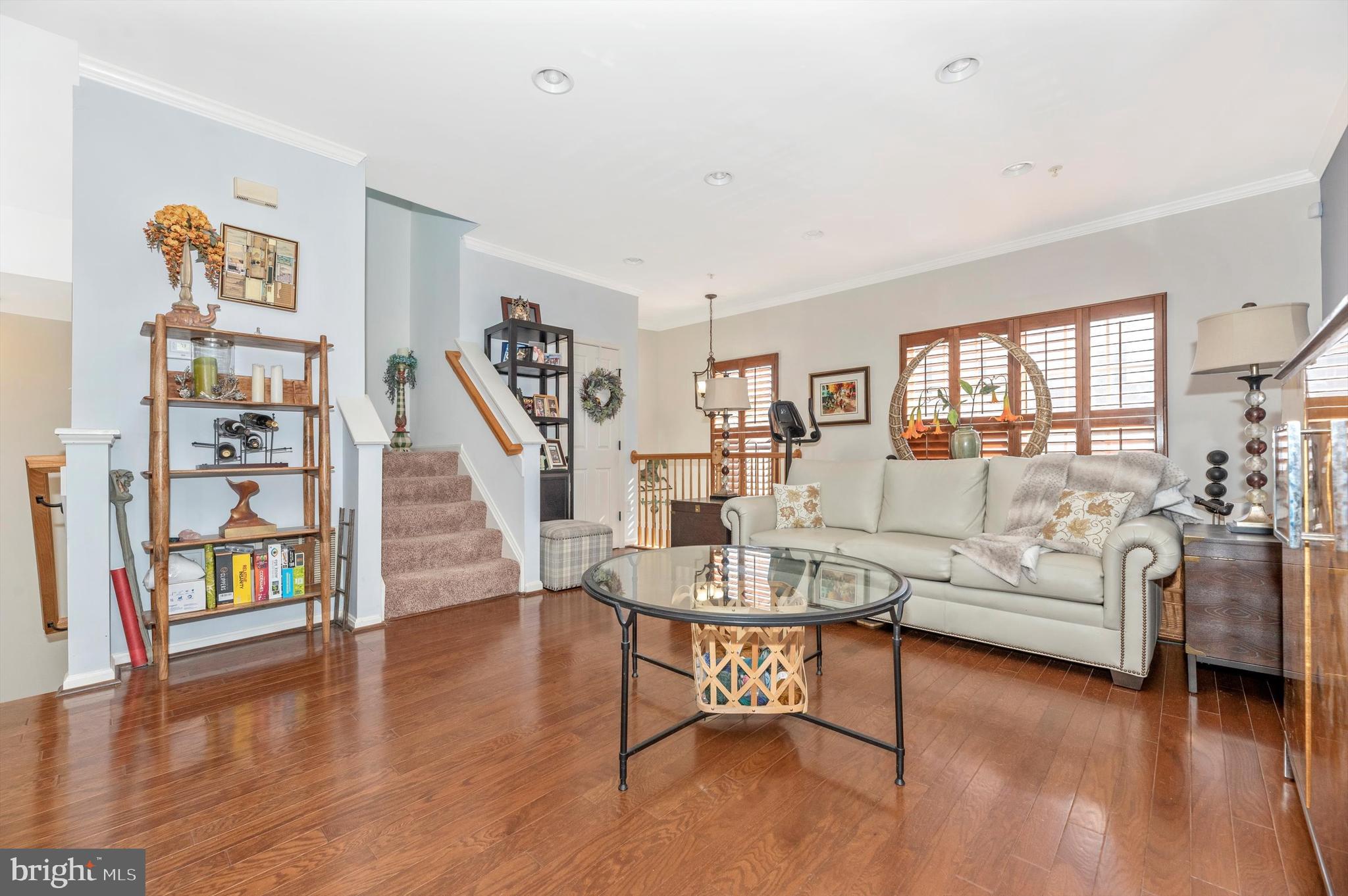 WHITTIER POND - Residential