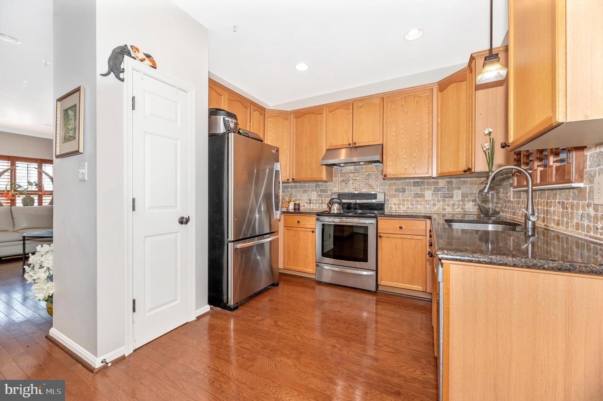 WHITTIER POND - Residential