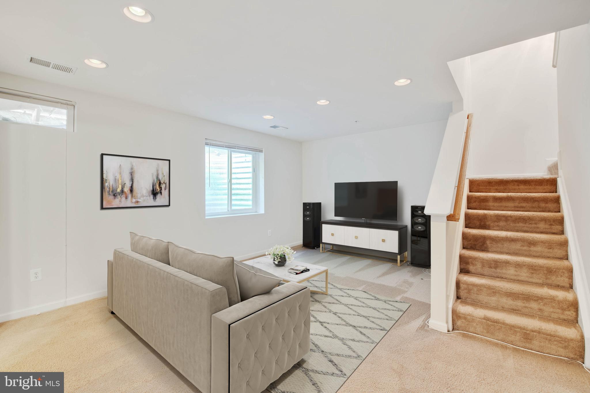 WATERS EDGE - Residential Lease