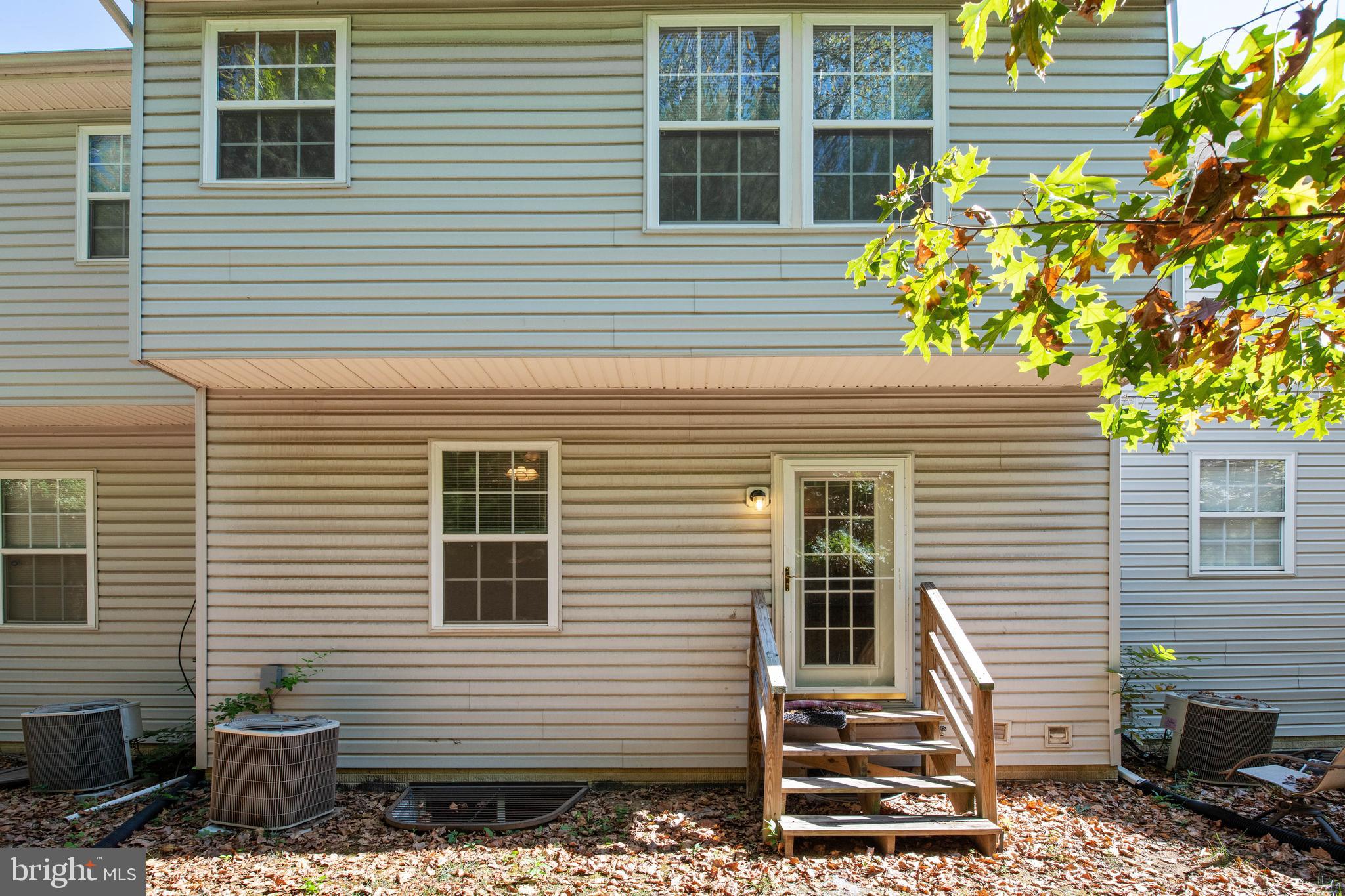 WATERS EDGE - Residential Lease