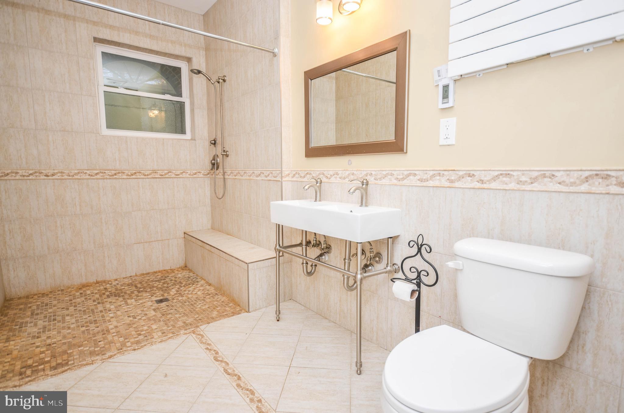 CHEVY CHASE - Residential Lease