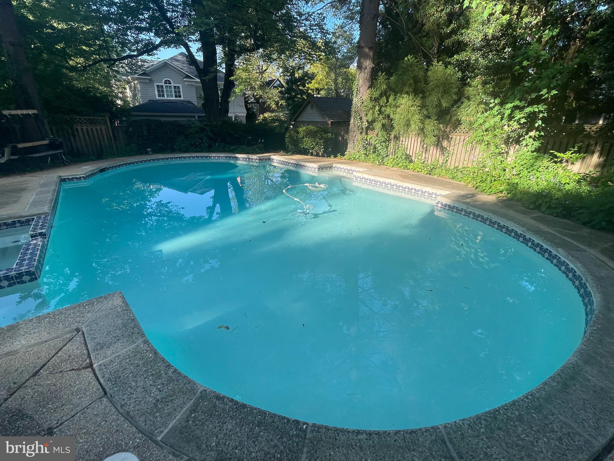 CHEVY CHASE - Residential Lease