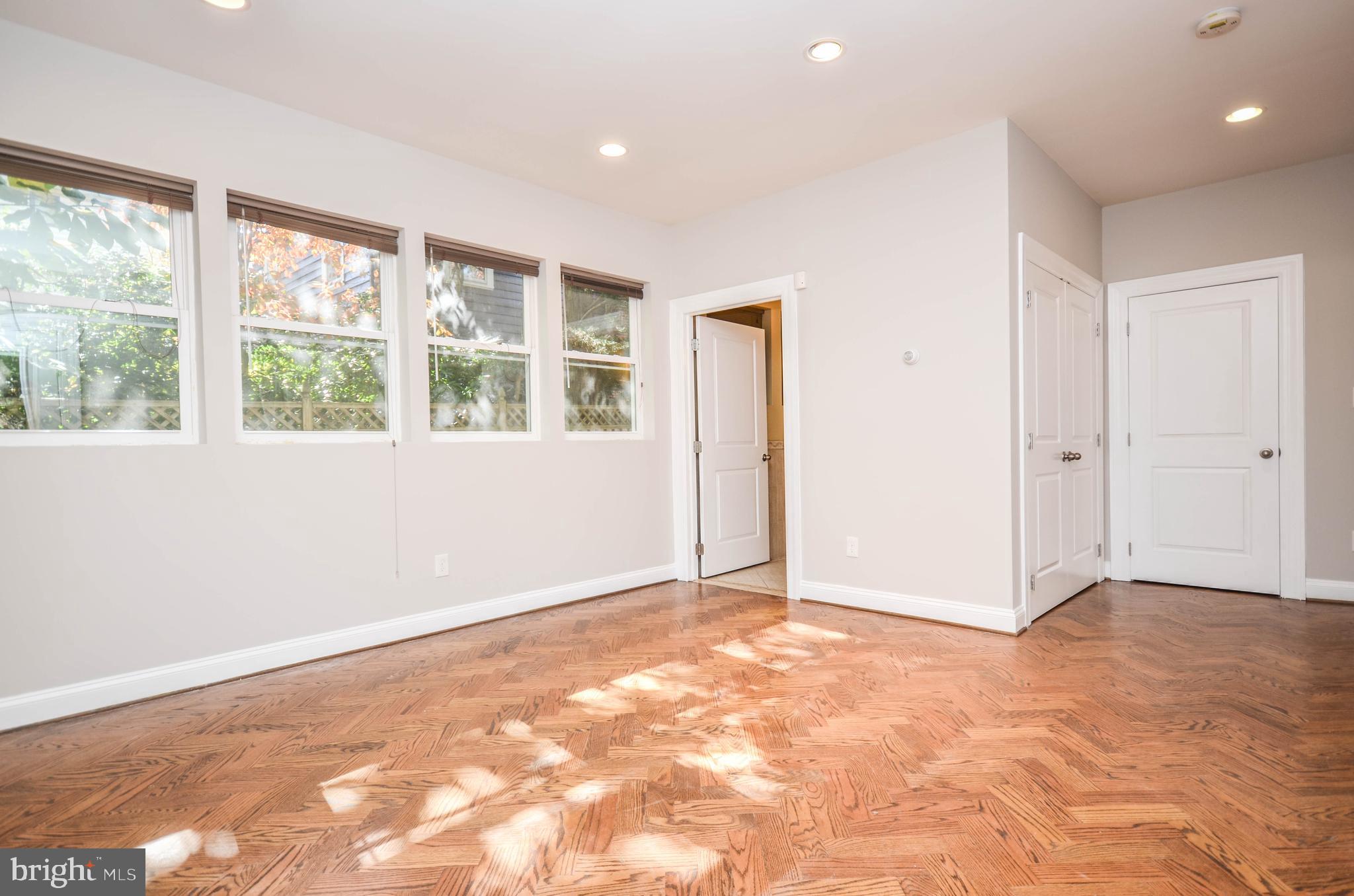 CHEVY CHASE - Residential Lease